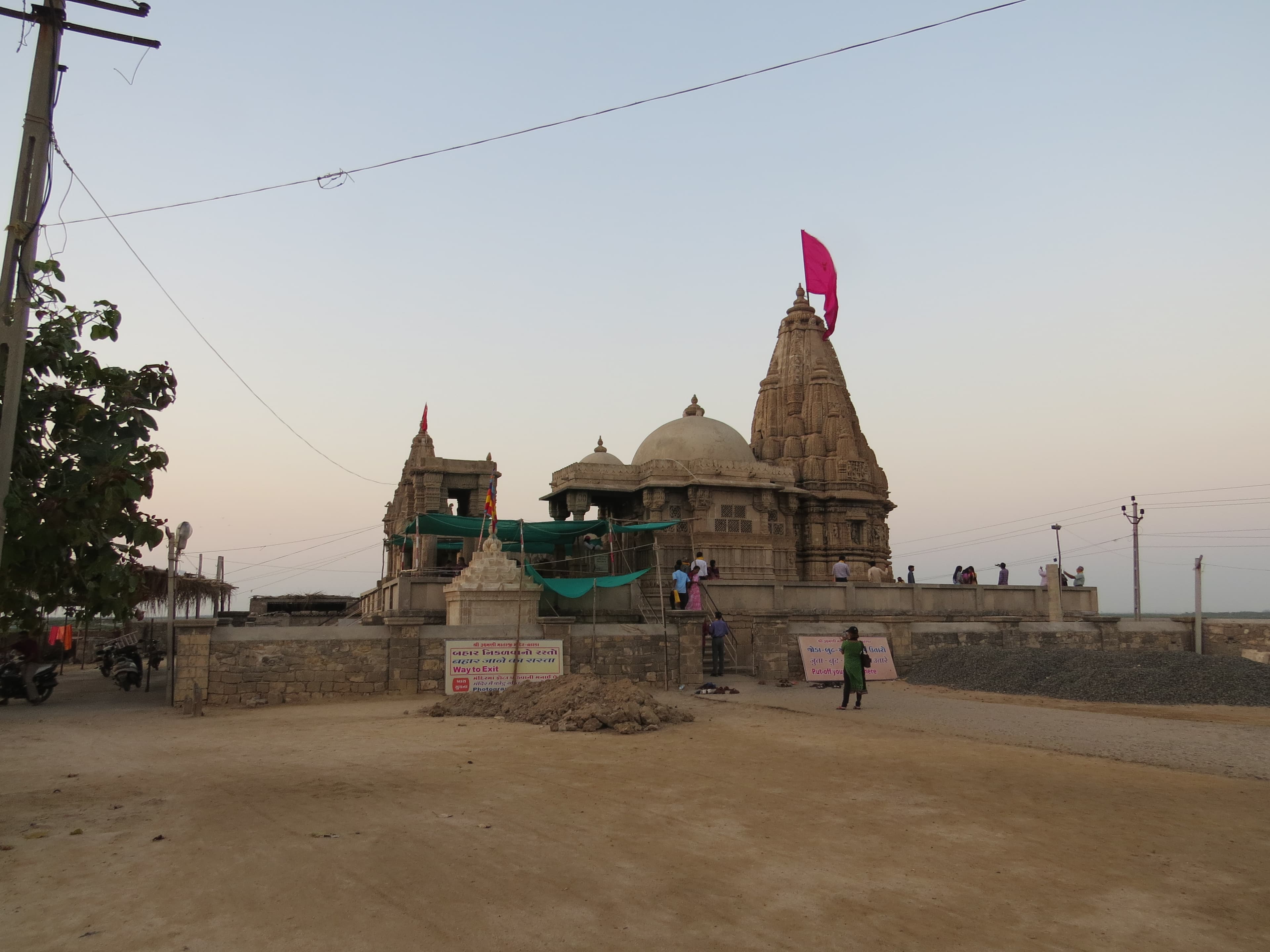 Preserve Rukmini Temple Dwarka Heritage Site - Image 2