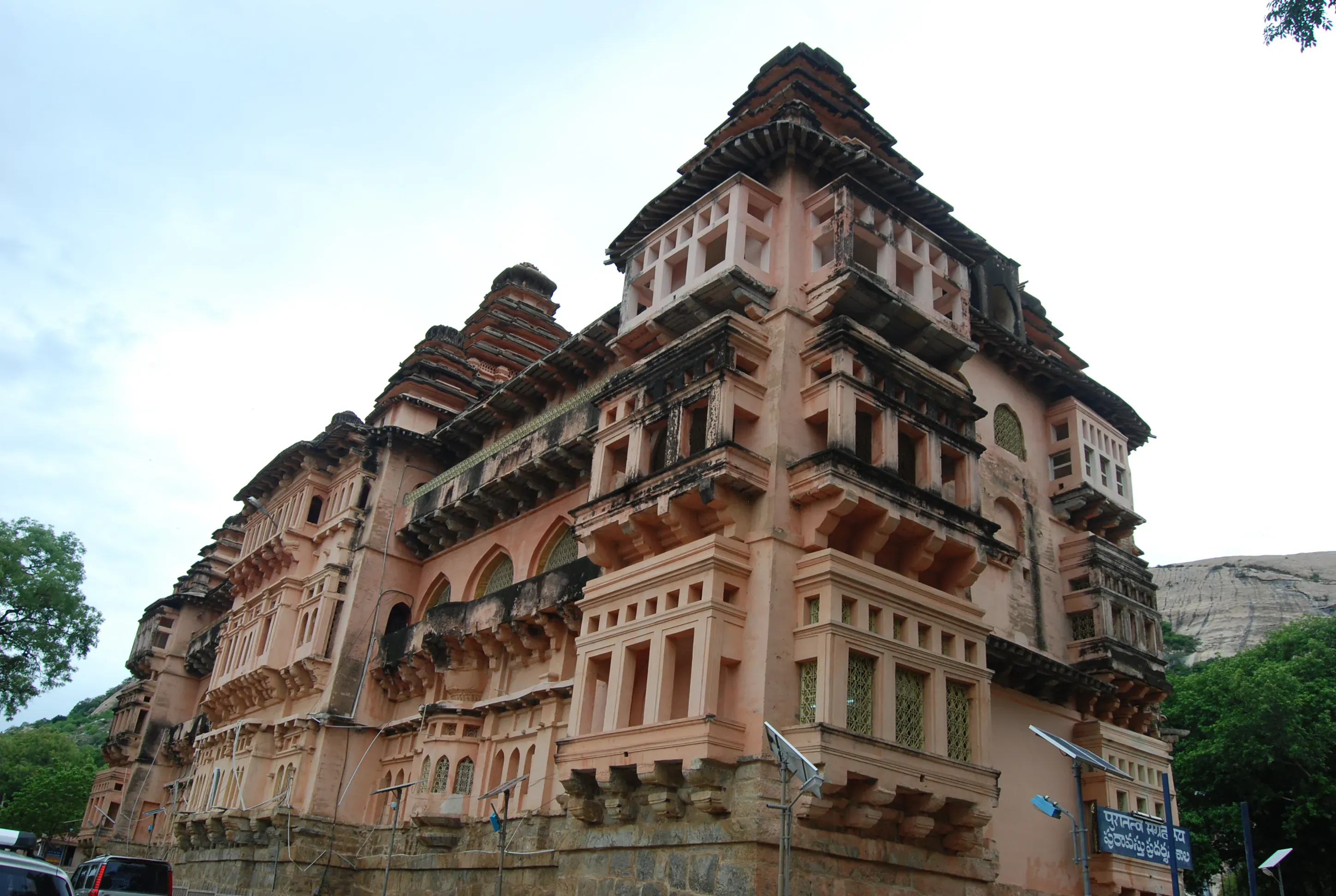 Chandragiri Fort Chittoor - Image 14