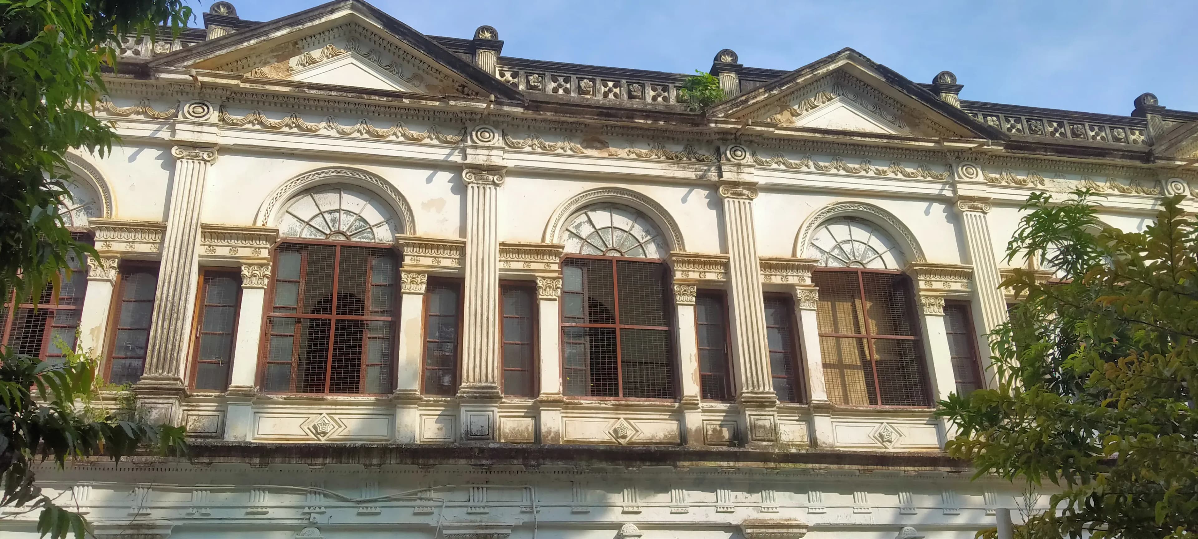 Purani Haveli Hyderabad