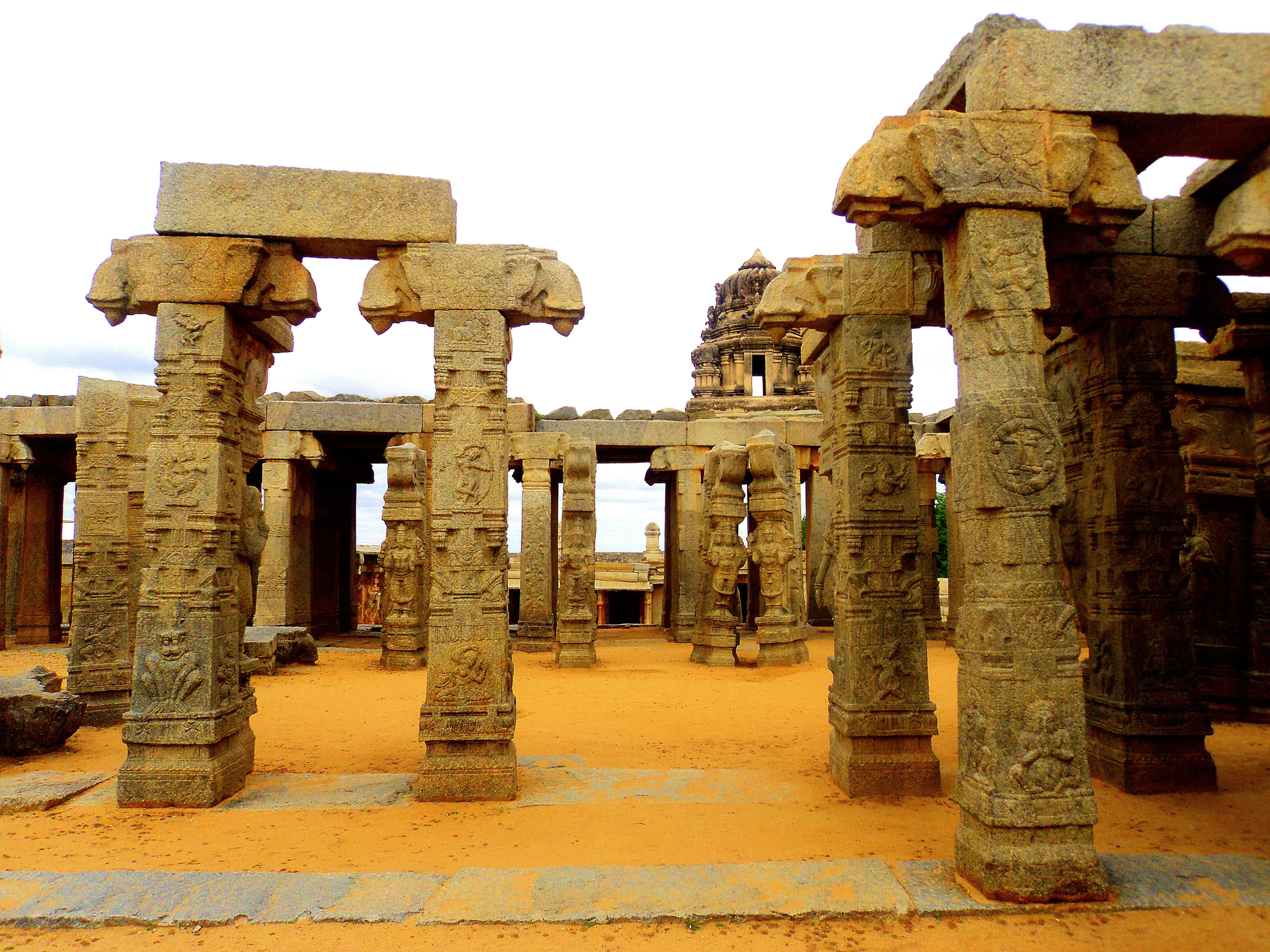 Veerabhadra Temple Lepakshi
