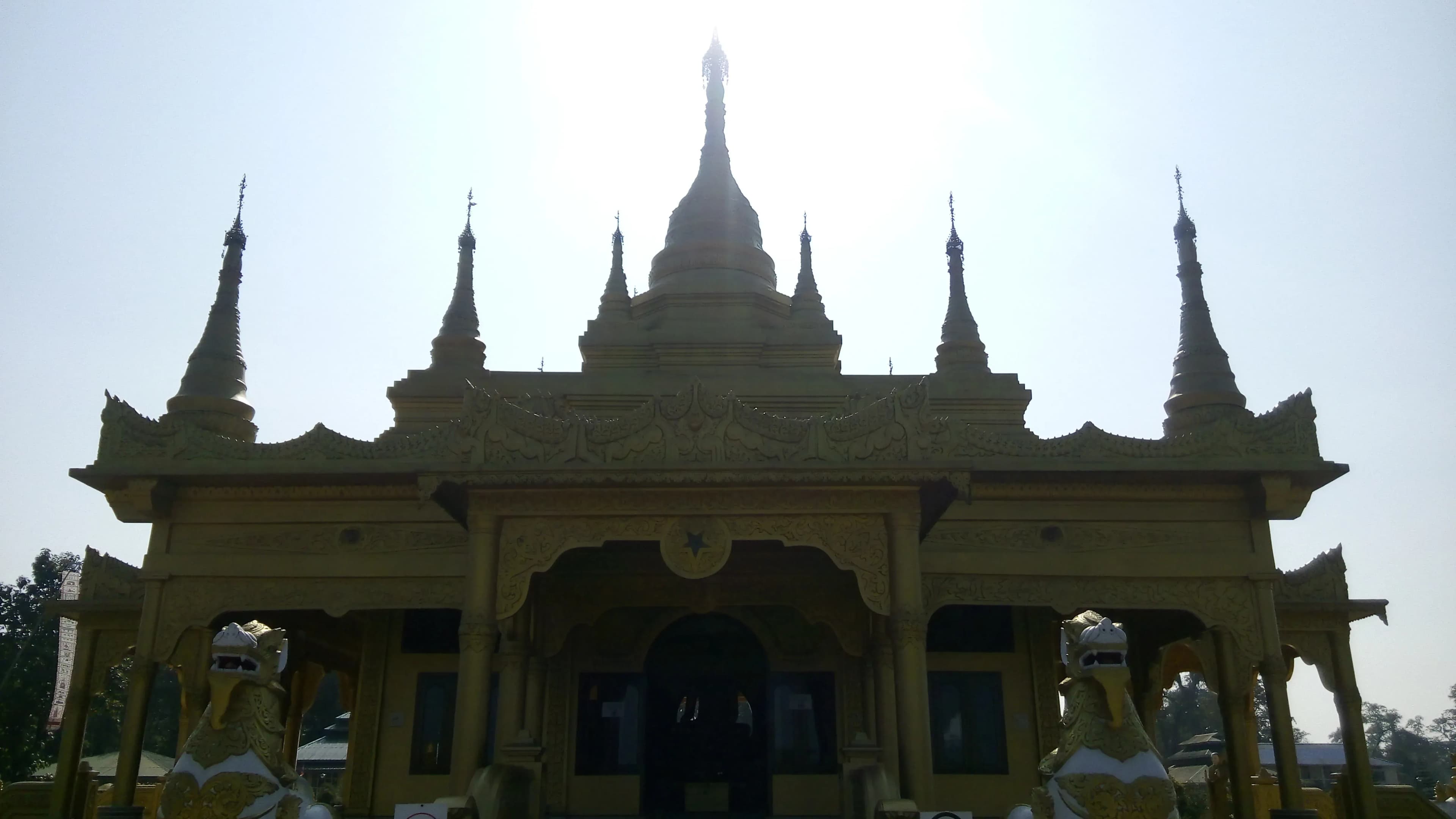 Golden Pagoda Namsai - Image 2