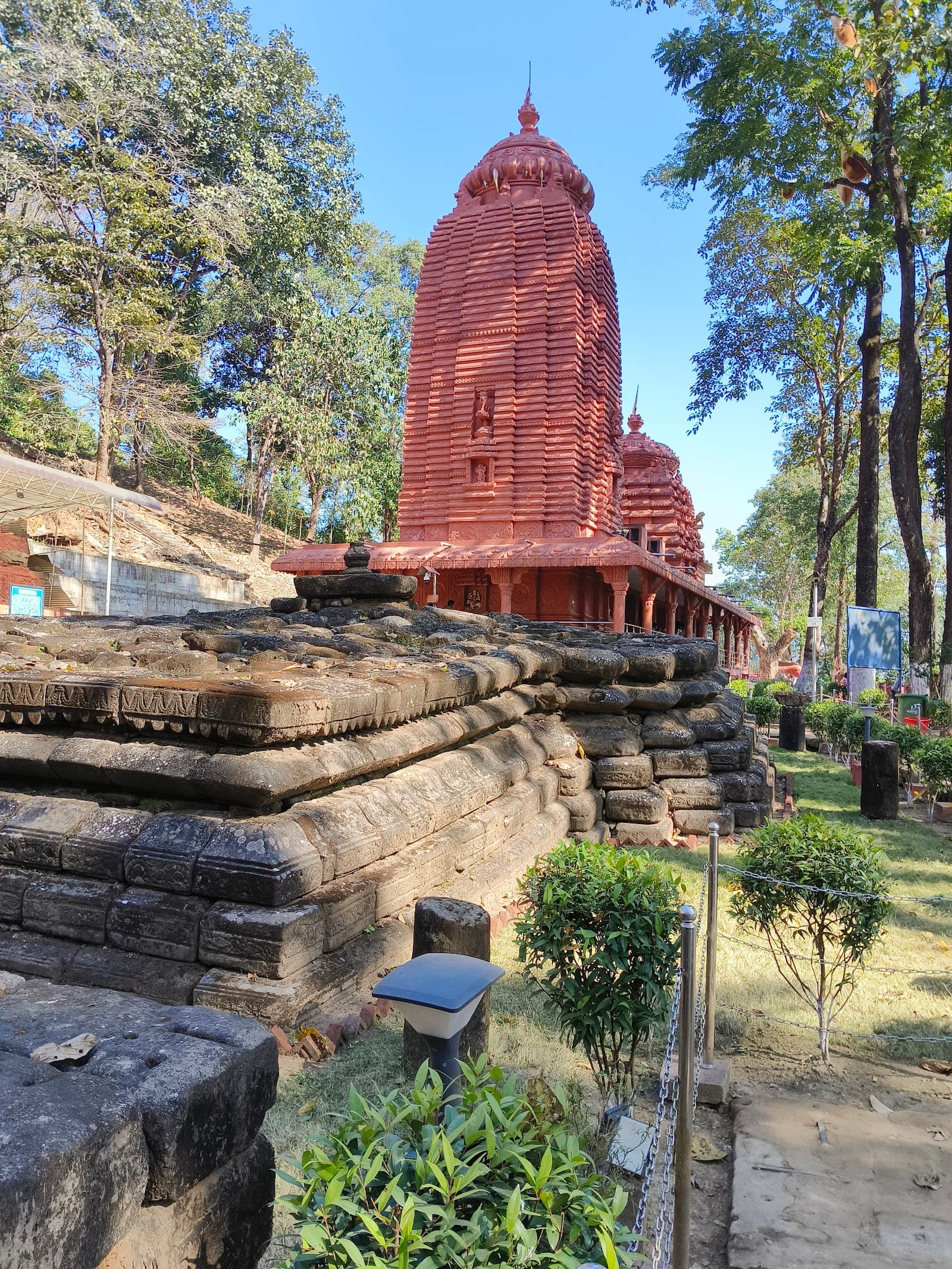 Malinithan Temple Likabali