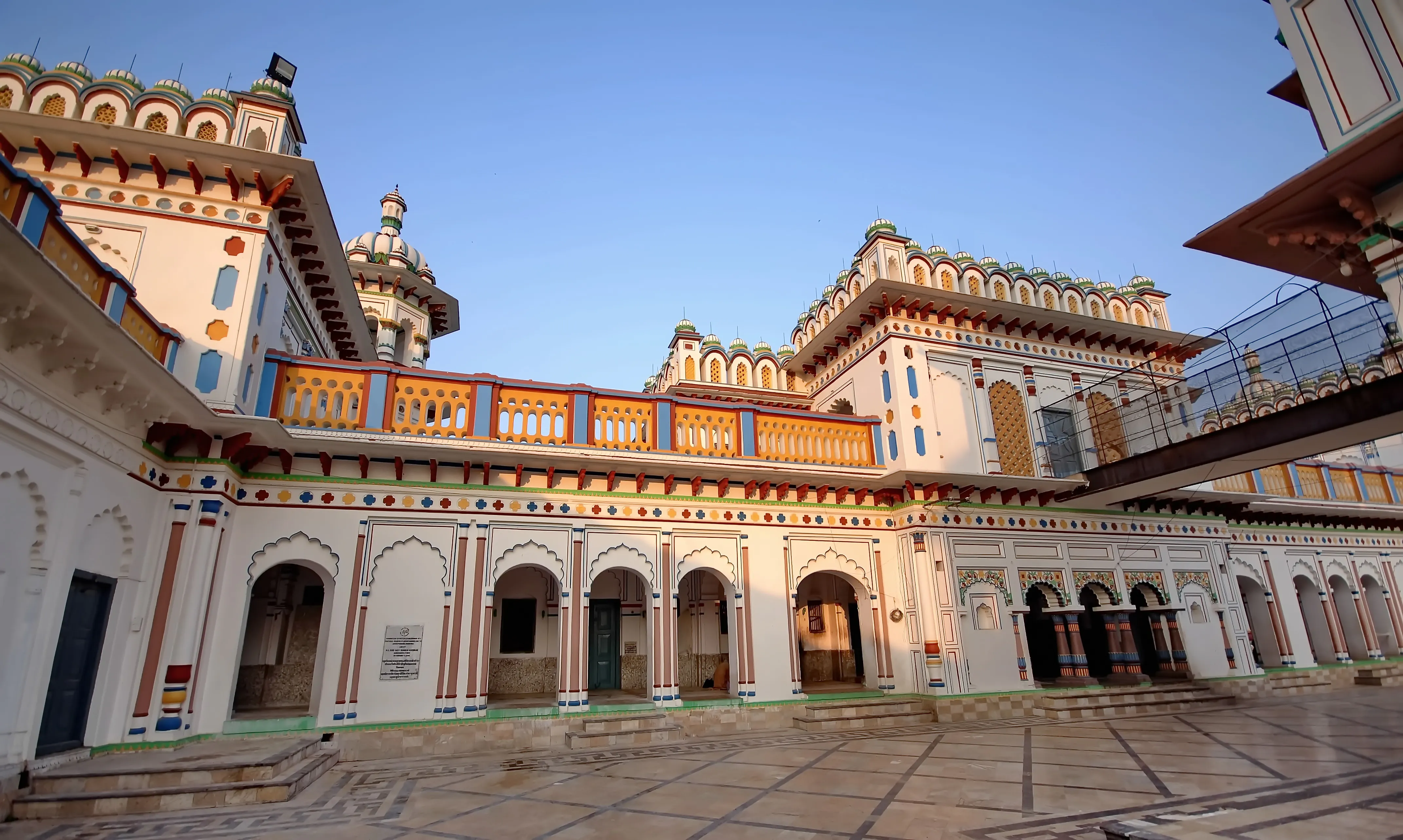 Sita Kund Munger - Image 2