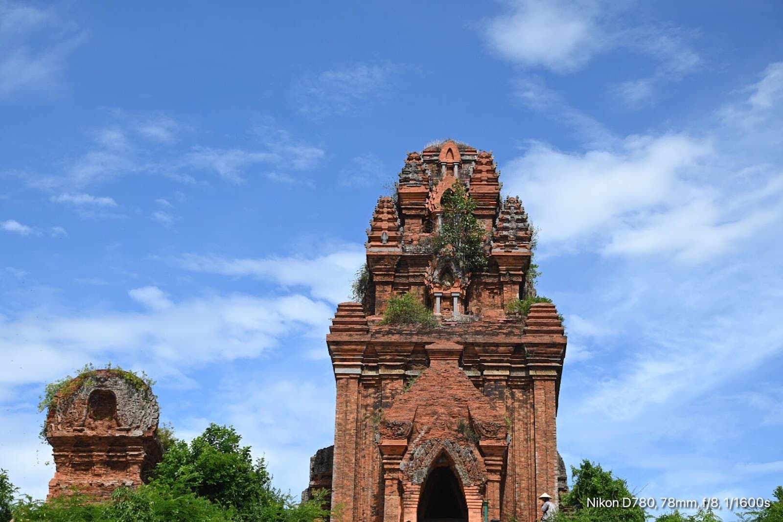 Volunteer at Thap Banh It Silver Towers Binh Dinh Vietnam