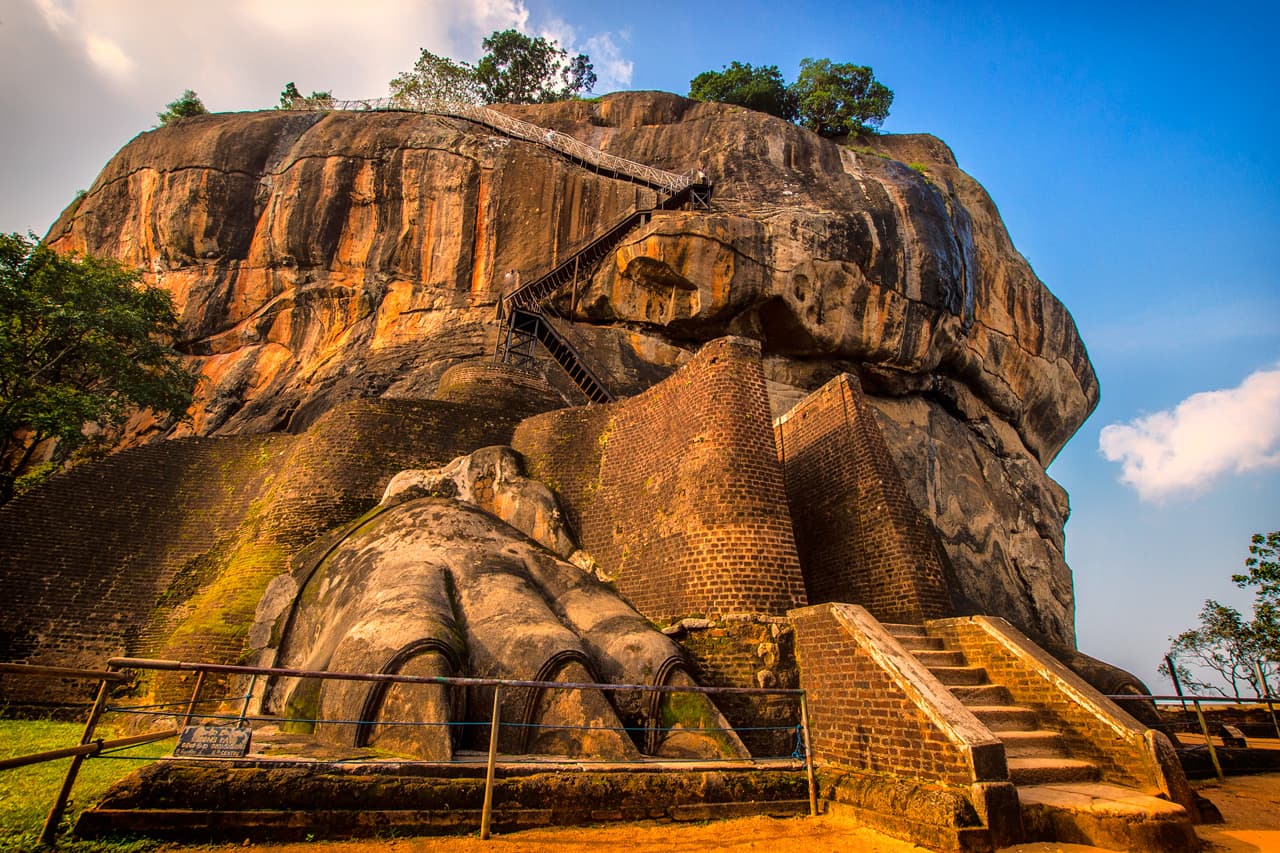 Sigiriya Rock Fortress Central Province Sri Lanka fortress in Sigiriya, Matale District, Central Province, Sri Lanka, Central Province - Sri Lankan Fortress architecture style, Indian Rock-Cut architecture style, Indian Palace architecture style, Indian Garden architecture style (Gupta Period) - thumbnail