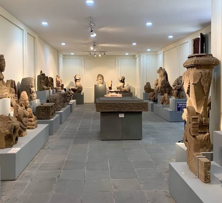 Champa Museum Da Nang Temple Relics Da Nang Vietnam monument in Museum of Cham Sculpture, Da Nang, Vietnam, Da Nang - Dravida architecture style, Champa architecture style, Indo-Southeast Asian architecture style, Indian Hindu Temple architecture style (Modern Period) - thumbnail