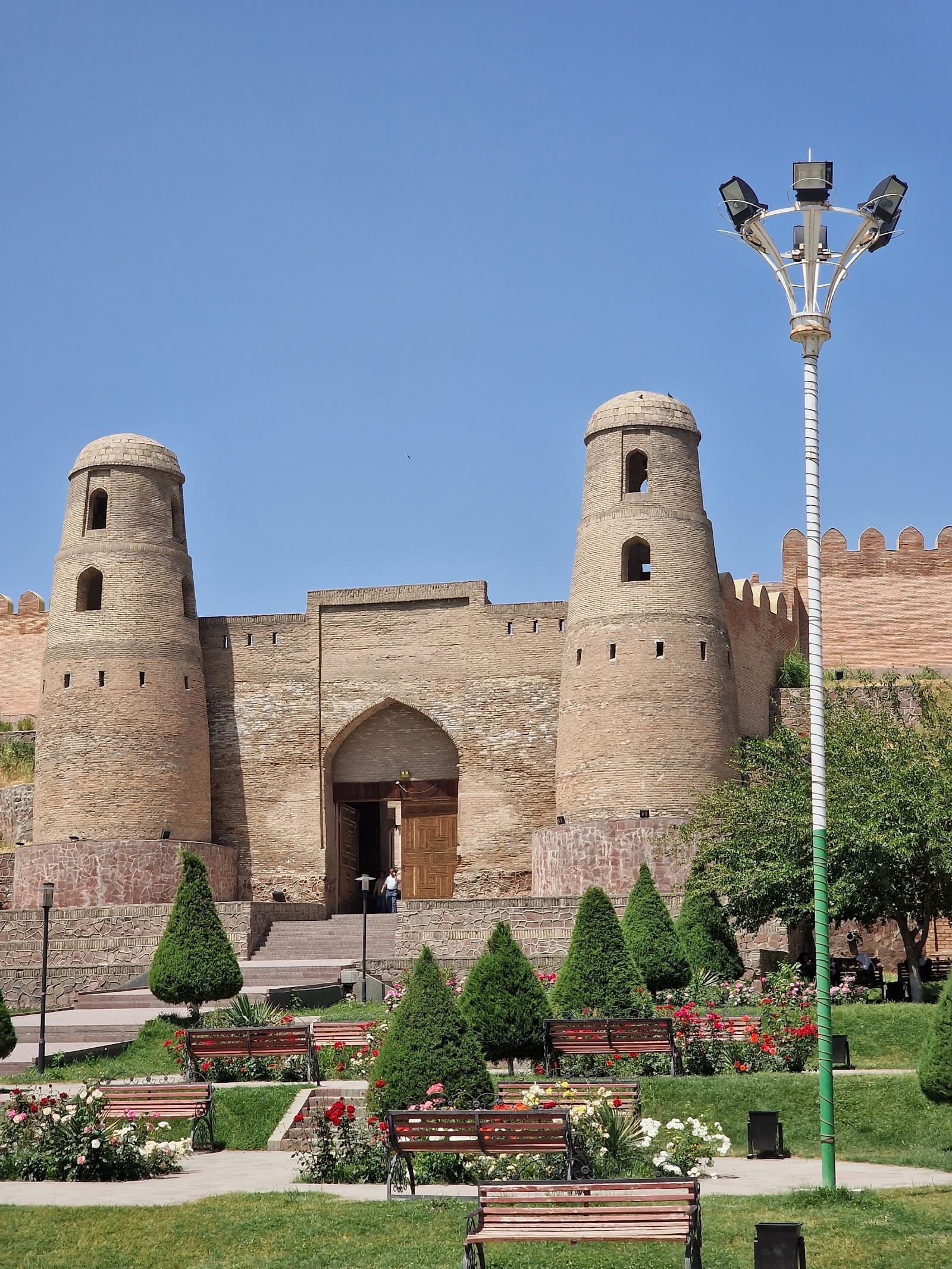 Hisor Fortress Complex Hisor Tajikistan monument in Hisor, Hisor District, Districts of Republican Subordination, Tajikistan, Districts of Republican Subordination - Indo-Central Asian Fortress architecture style, Central Asian Fortress architecture style, Buddhist architecture style, Defensive architecture style (Ancient-Medieval Period) - thumbnail