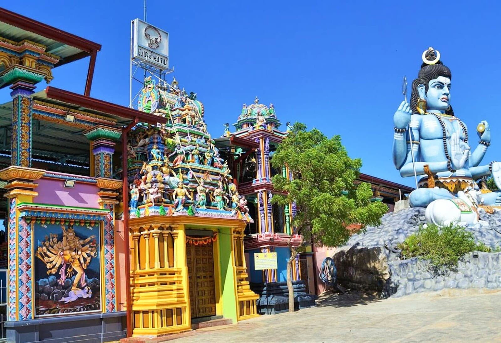 Koneswaram Temple, dramatically perched atop the majestic Swami Rock overlooking the azure waters of the Indian Ocean in Trincomalee, represents one of the most extraordinary and spiritually significa...