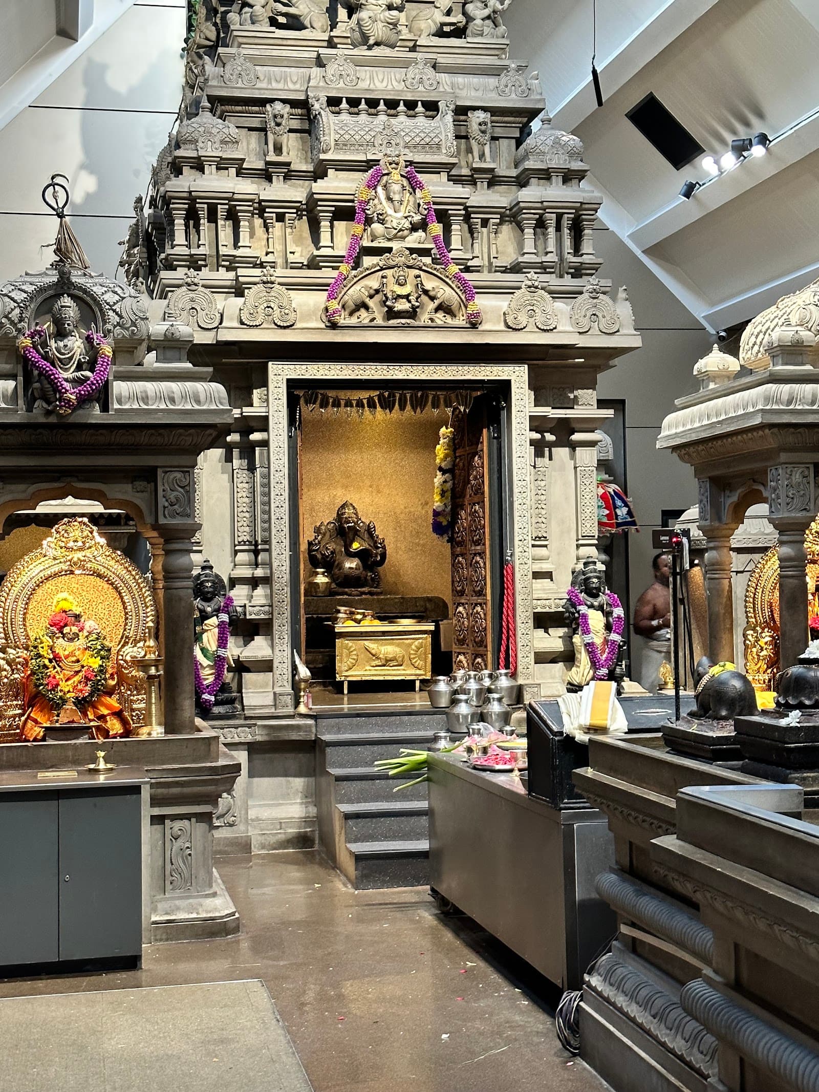 Volunteer at Shree Ghanapathy Temple Wimbledon