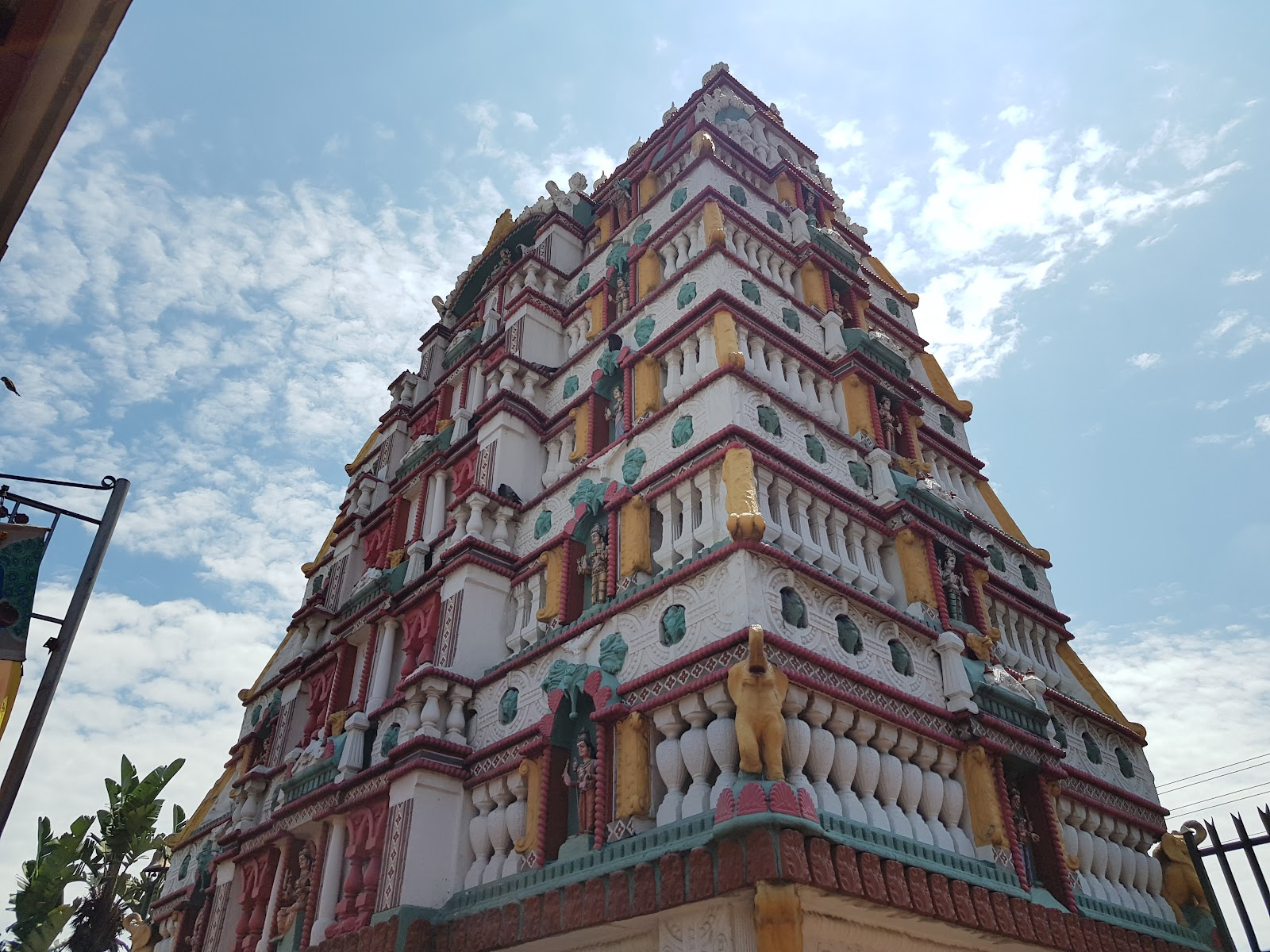 Tshwane India Charity & Cultural Centre (Mariamman Temple Pretoria) temple in 323 6th Street, Marabastad, Pretoria, Gauteng, South Africa, Gauteng - Dravida architecture style, Stucco architecture style, Courtyard architecture style, Diaspora Indic architecture style (Colonial Period) - thumbnail
