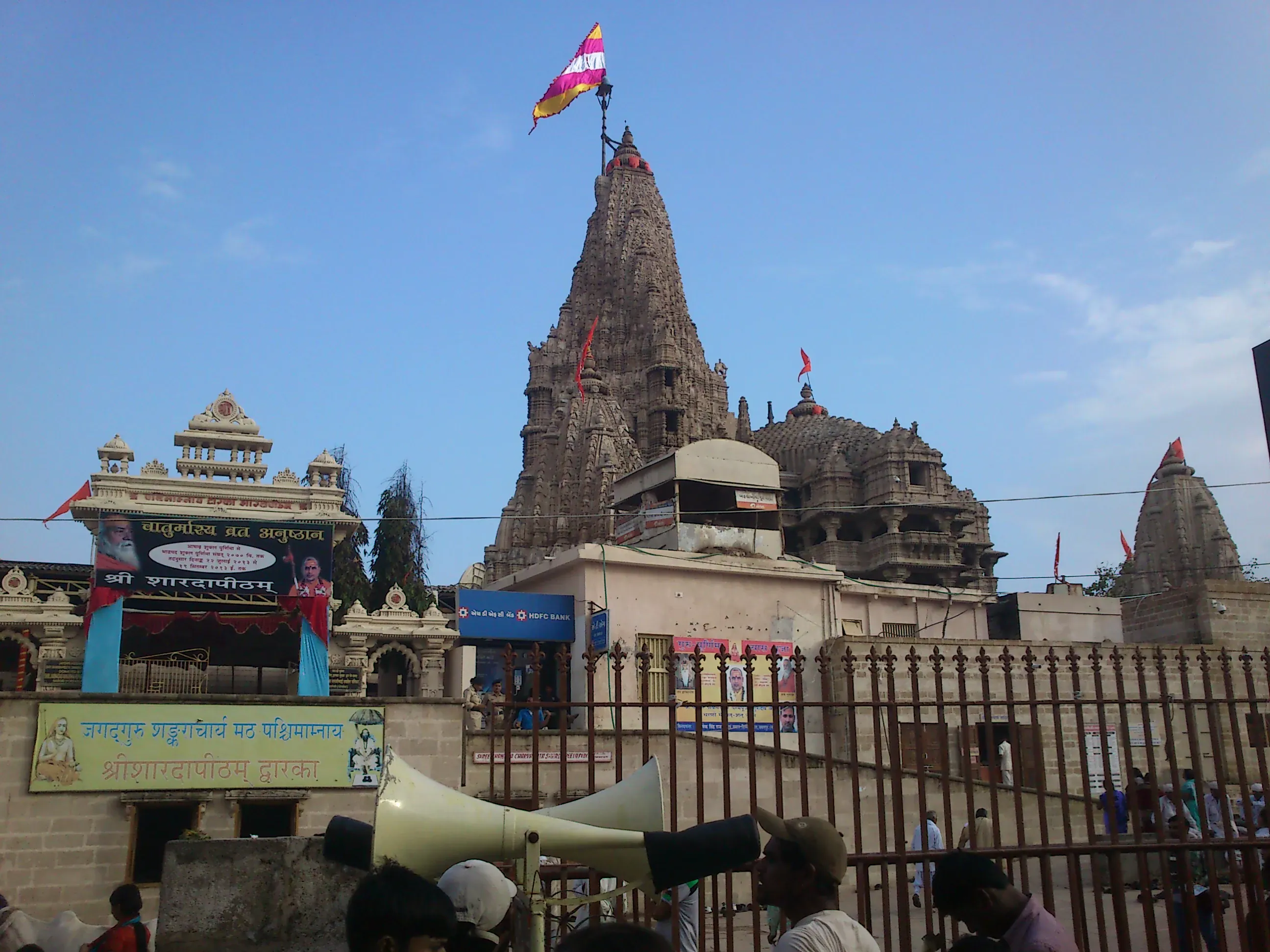 Dwarkadhish Temple Dwarka - Image 10