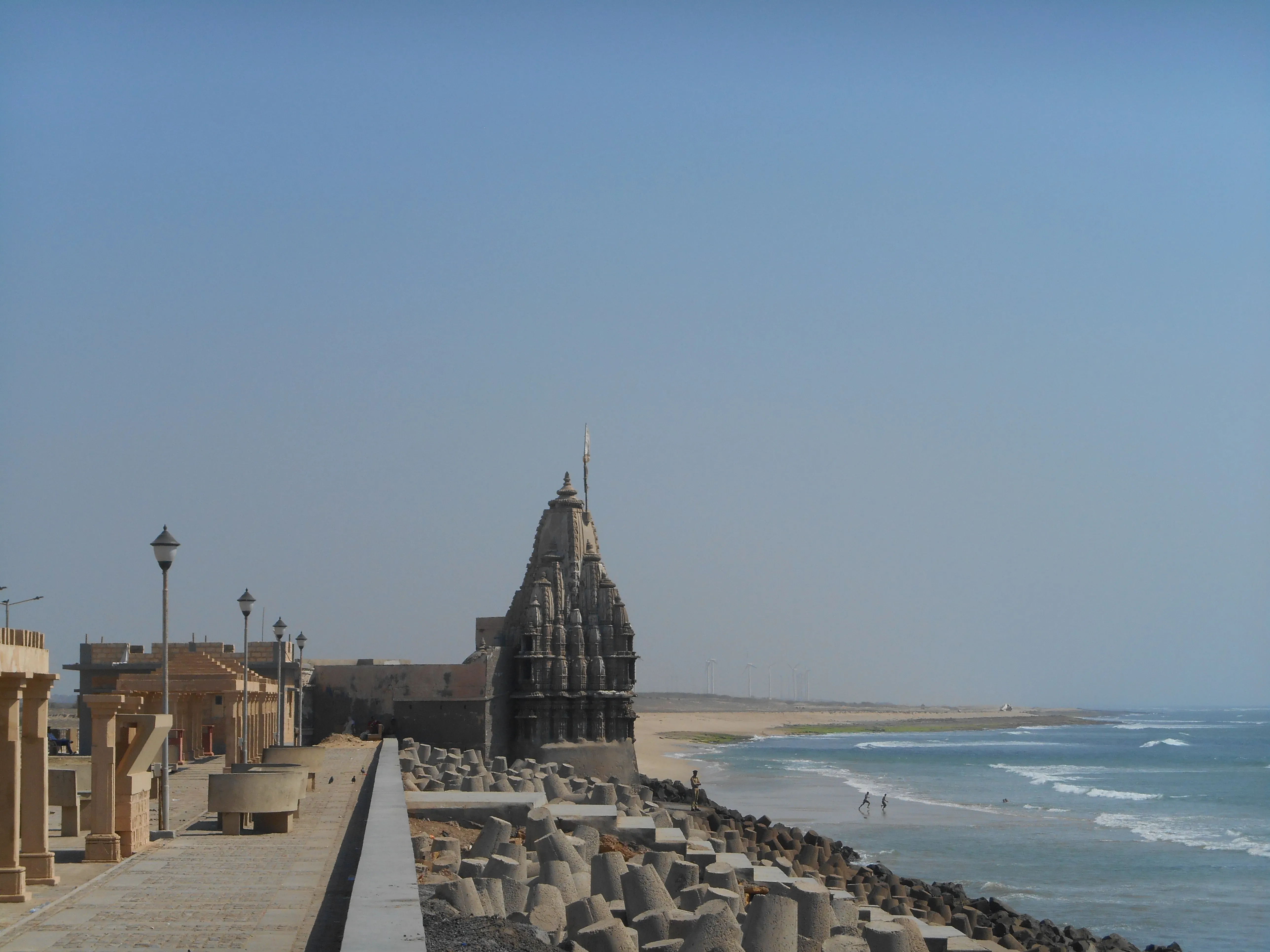 Dwarkadhish Temple Dwarka - Image 22
