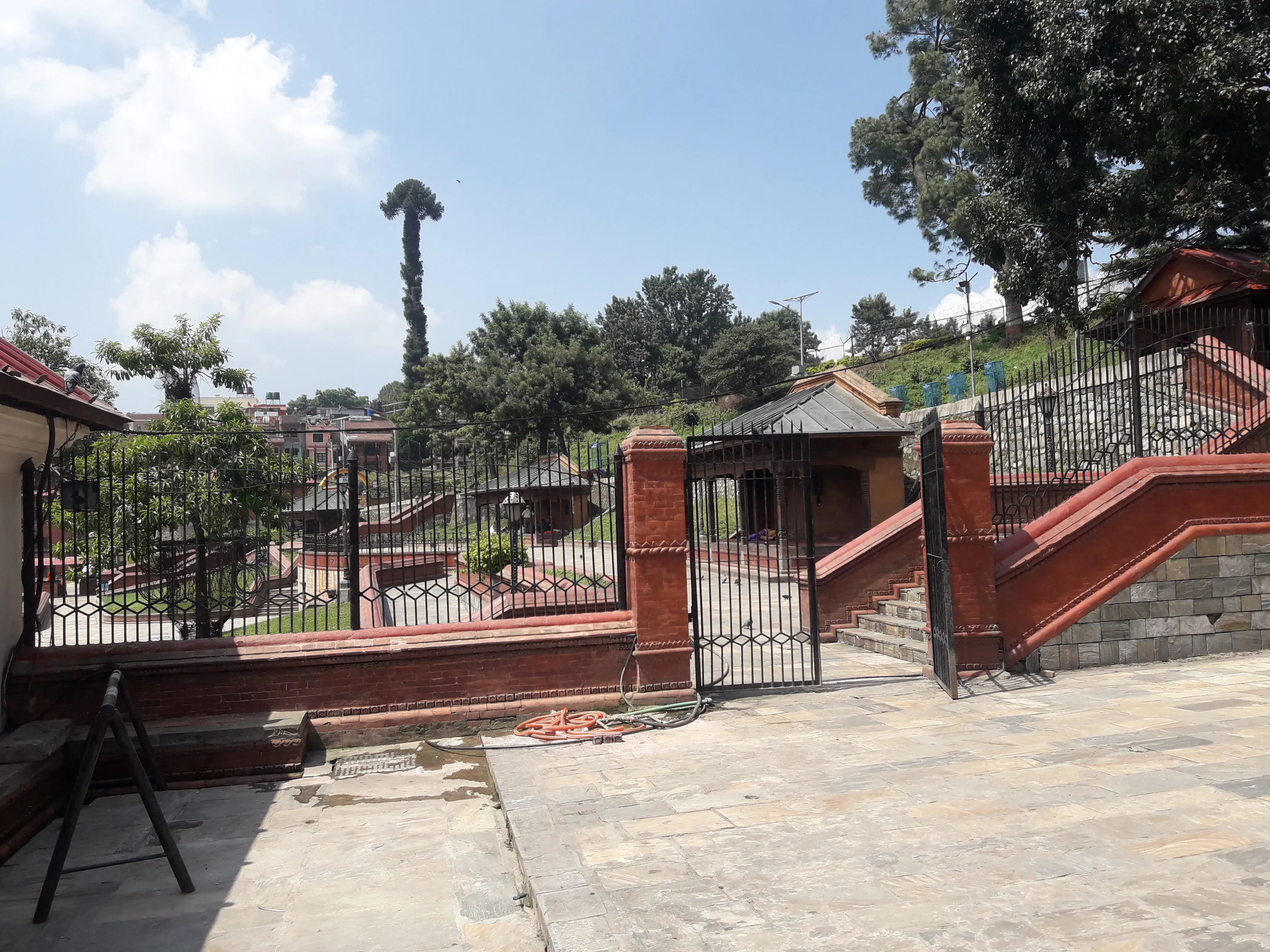 Pashupatinath Temple Kathmandu - Image 39