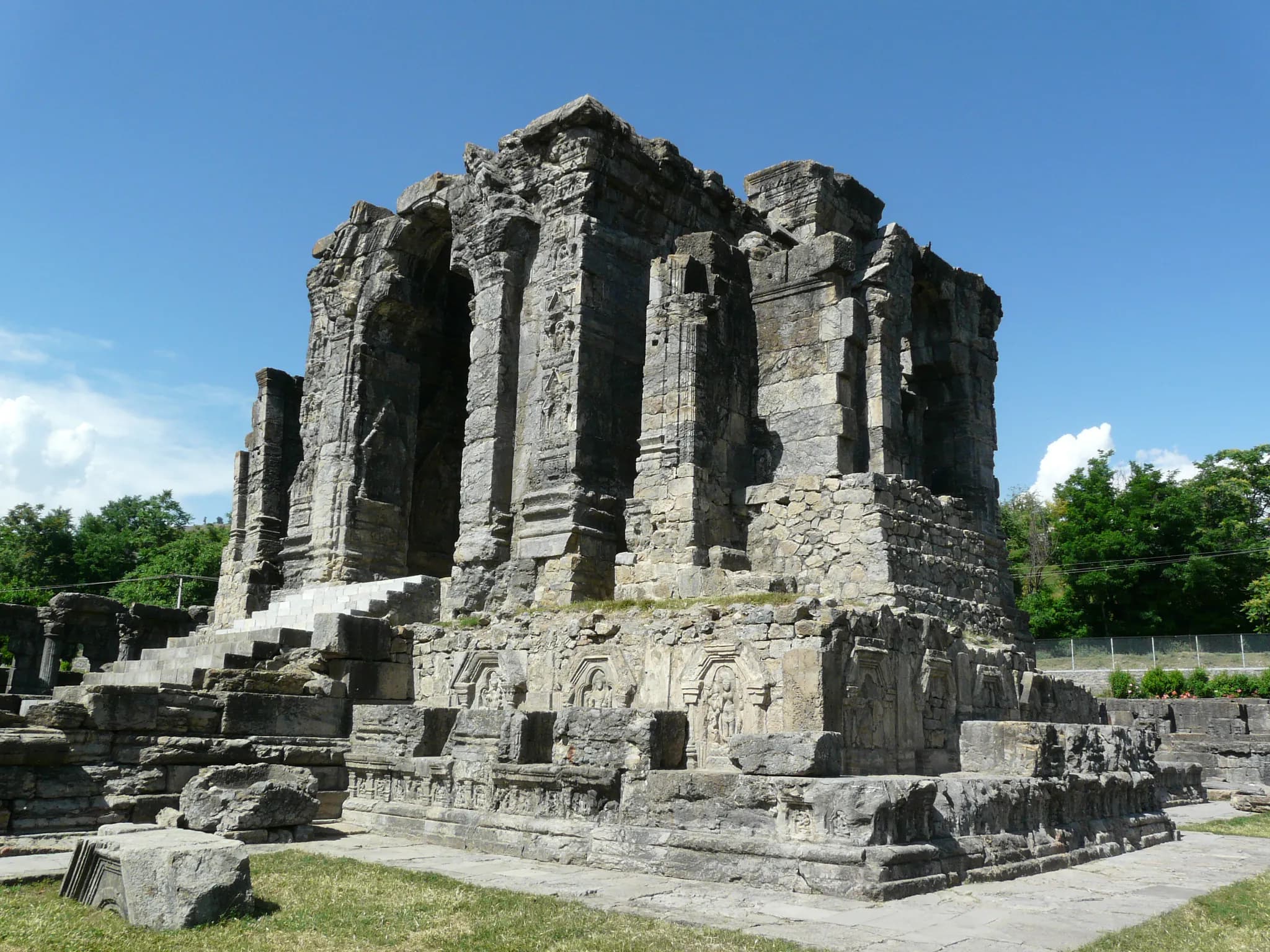 Martand Sun Temple Anantnag - Image 2