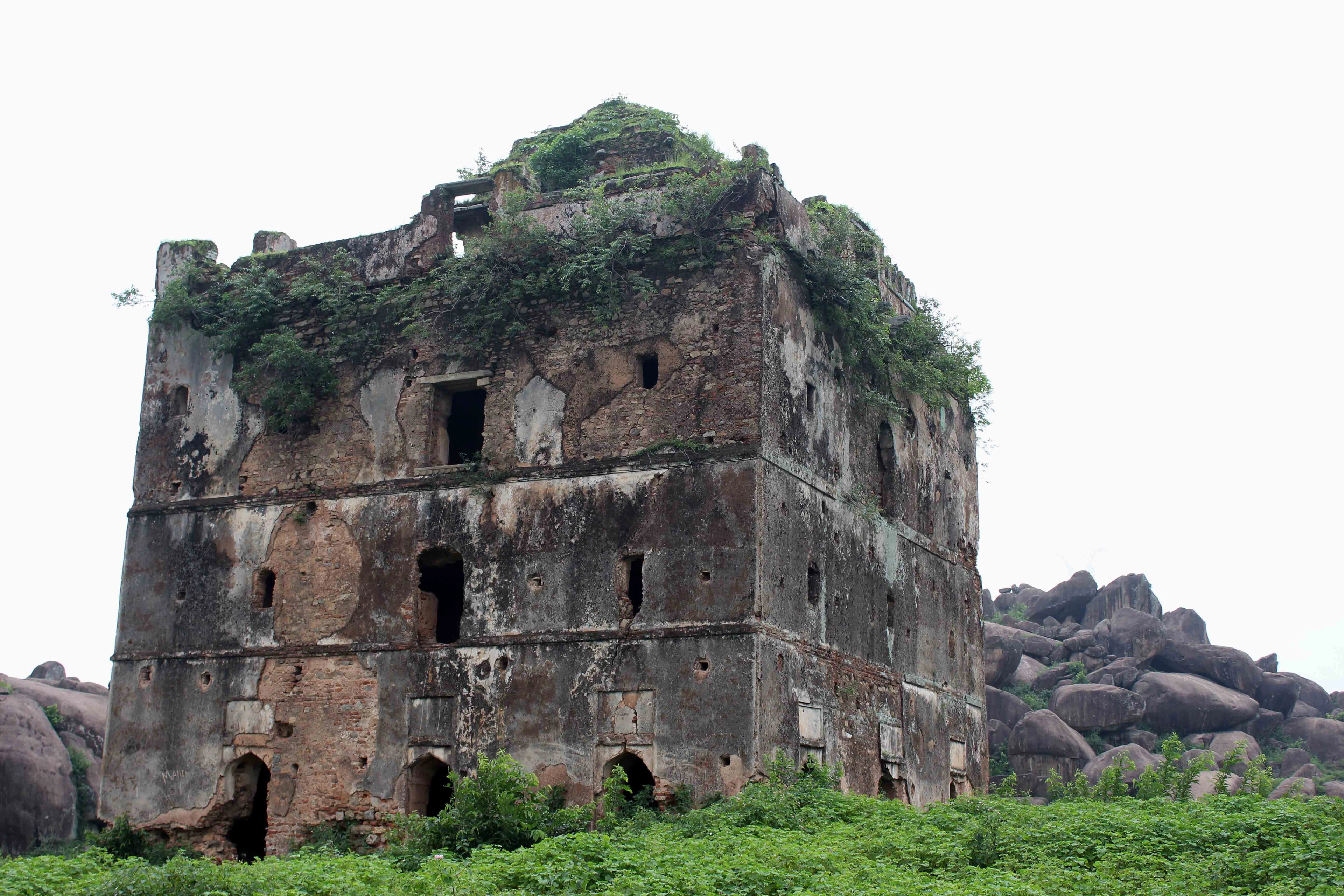 Navratangarh Fort Gumla - Main Image