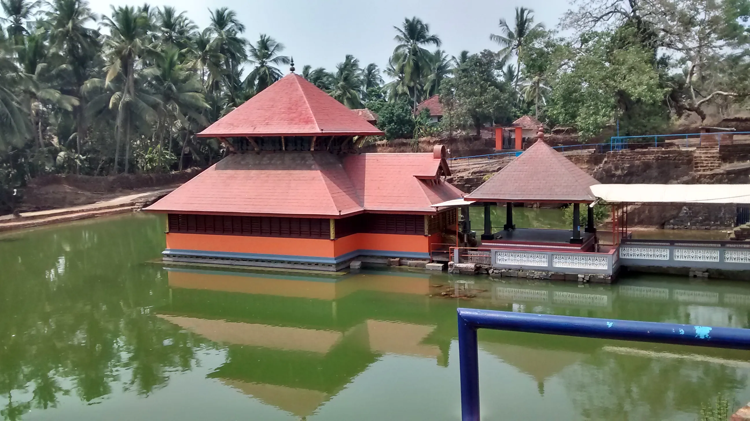 Ananthapura Lake Temple Kasaragod - Image 13