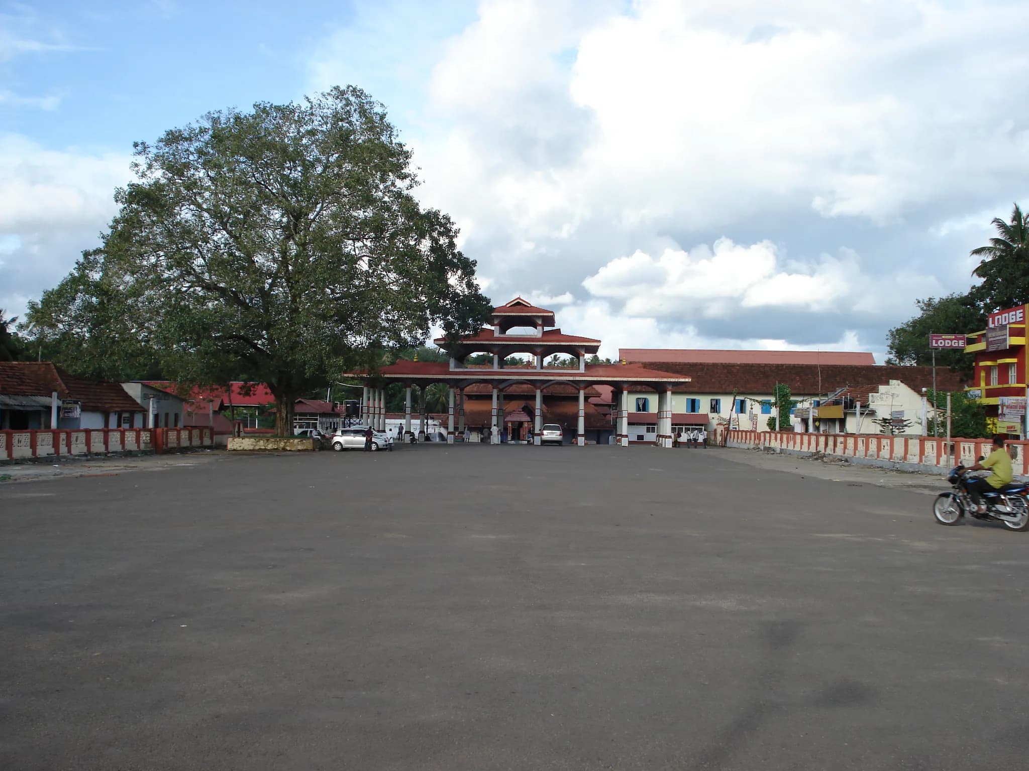 Help preserve Ettumanoor Mahadeva Temple Kottayam