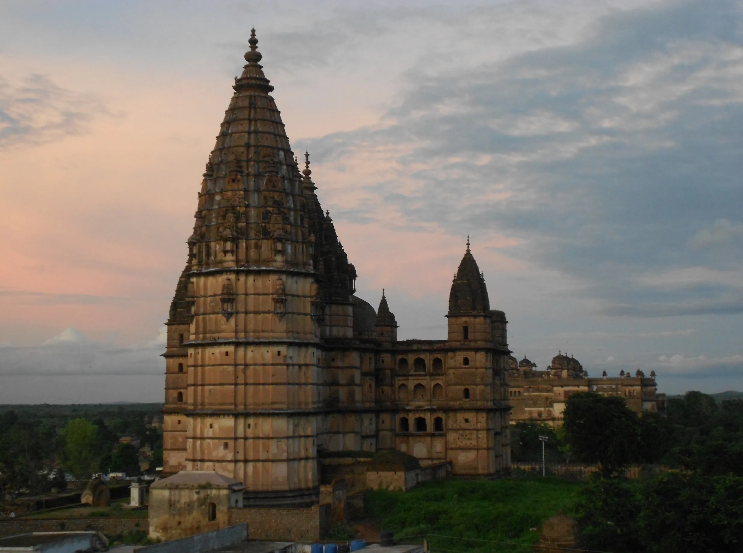 Chaturbhuj Temple Orchha - Image 18