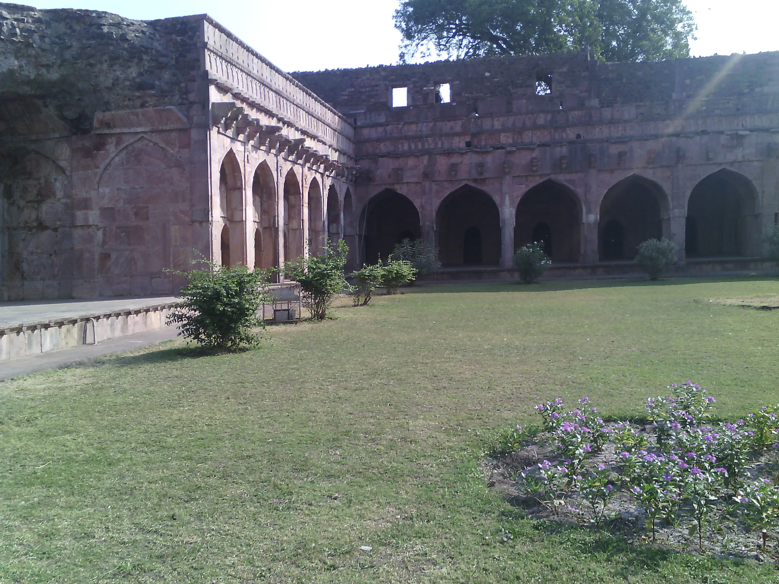 Mandu Fort Mandu - Image 10