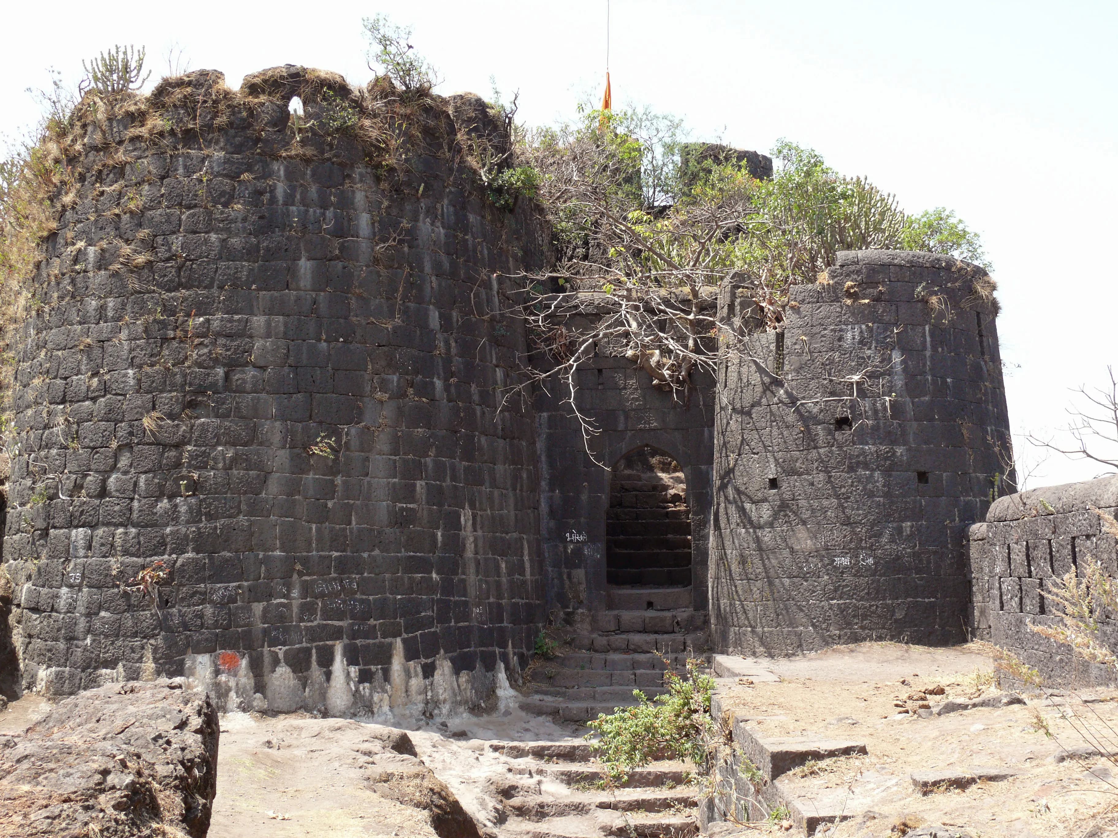 Preserve Purandar Fort Pune Heritage Site - Image 5