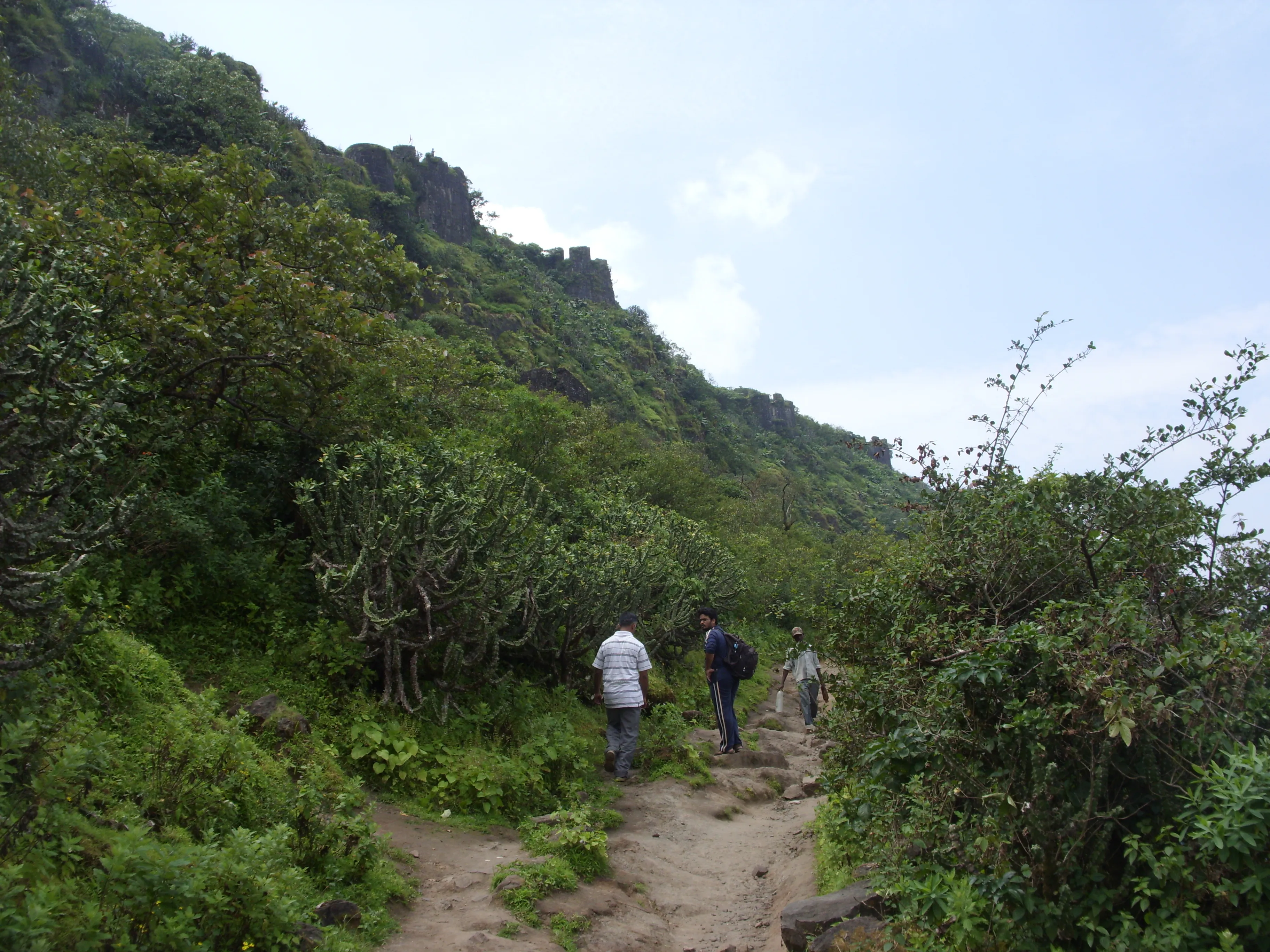Purandar Fort Pune - Image 7