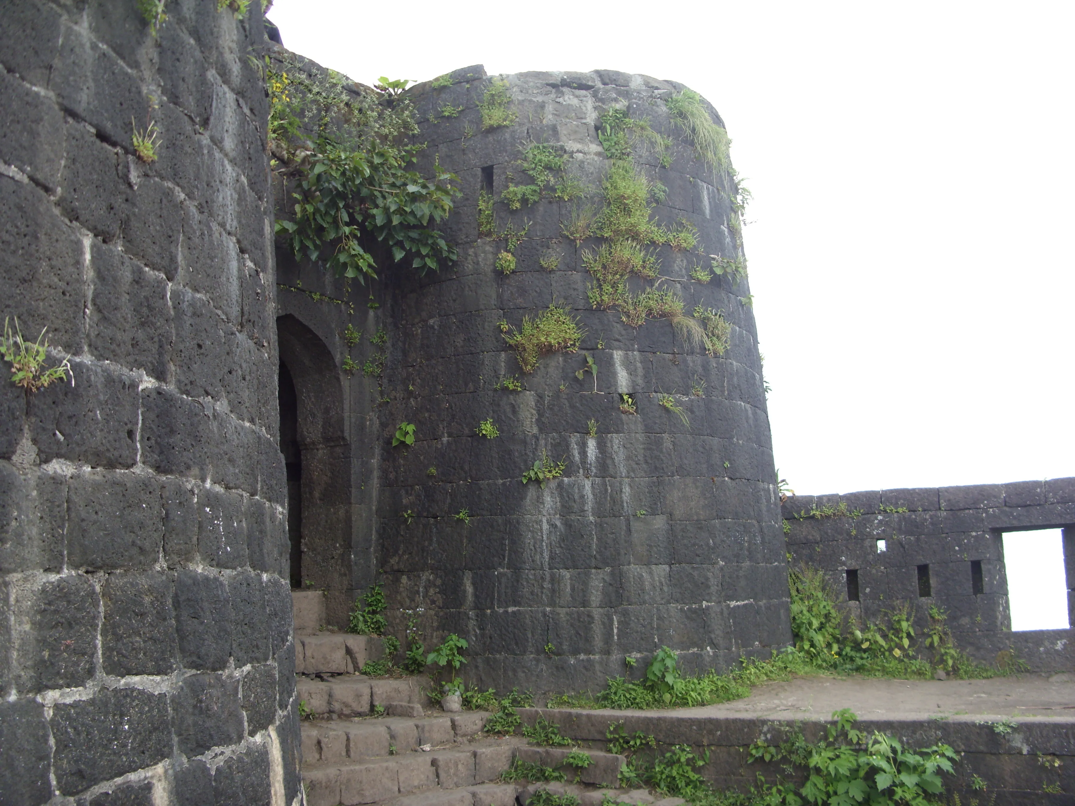 Purandar Fort Pune - Image 12