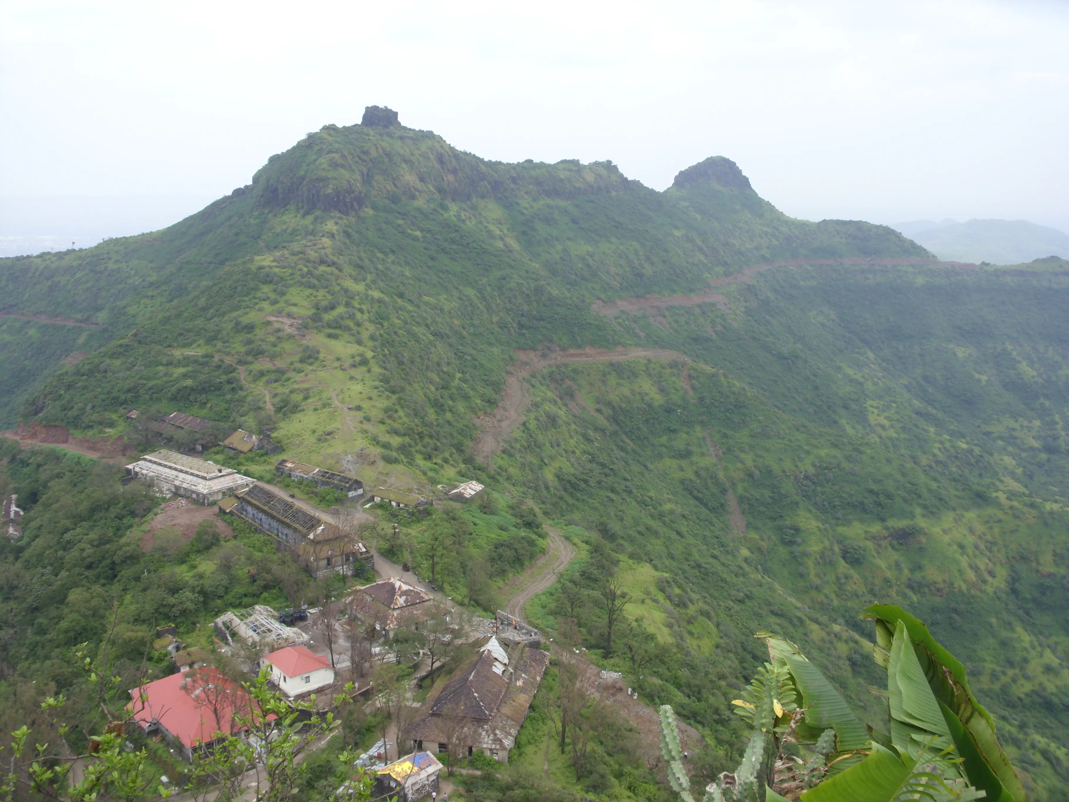 Purandar Fort Pune - Image 34