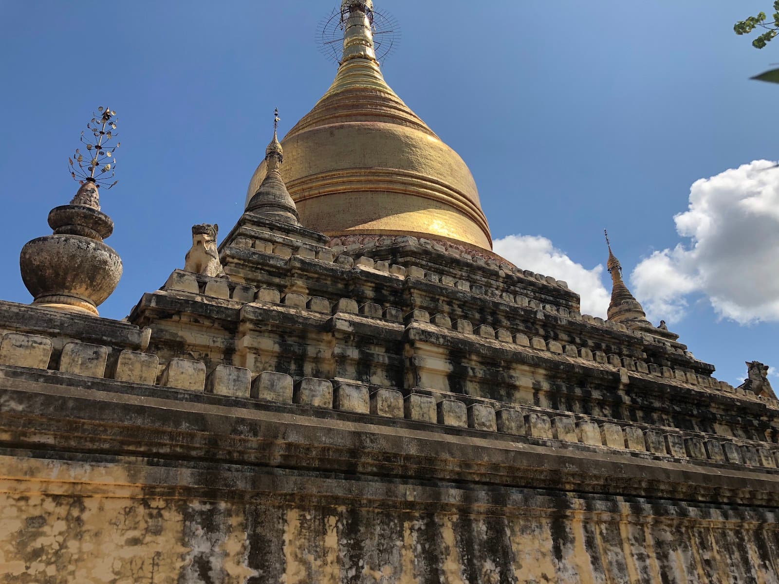 Volunteer at Gubyaukgyi Temple Myinkaba Bagan