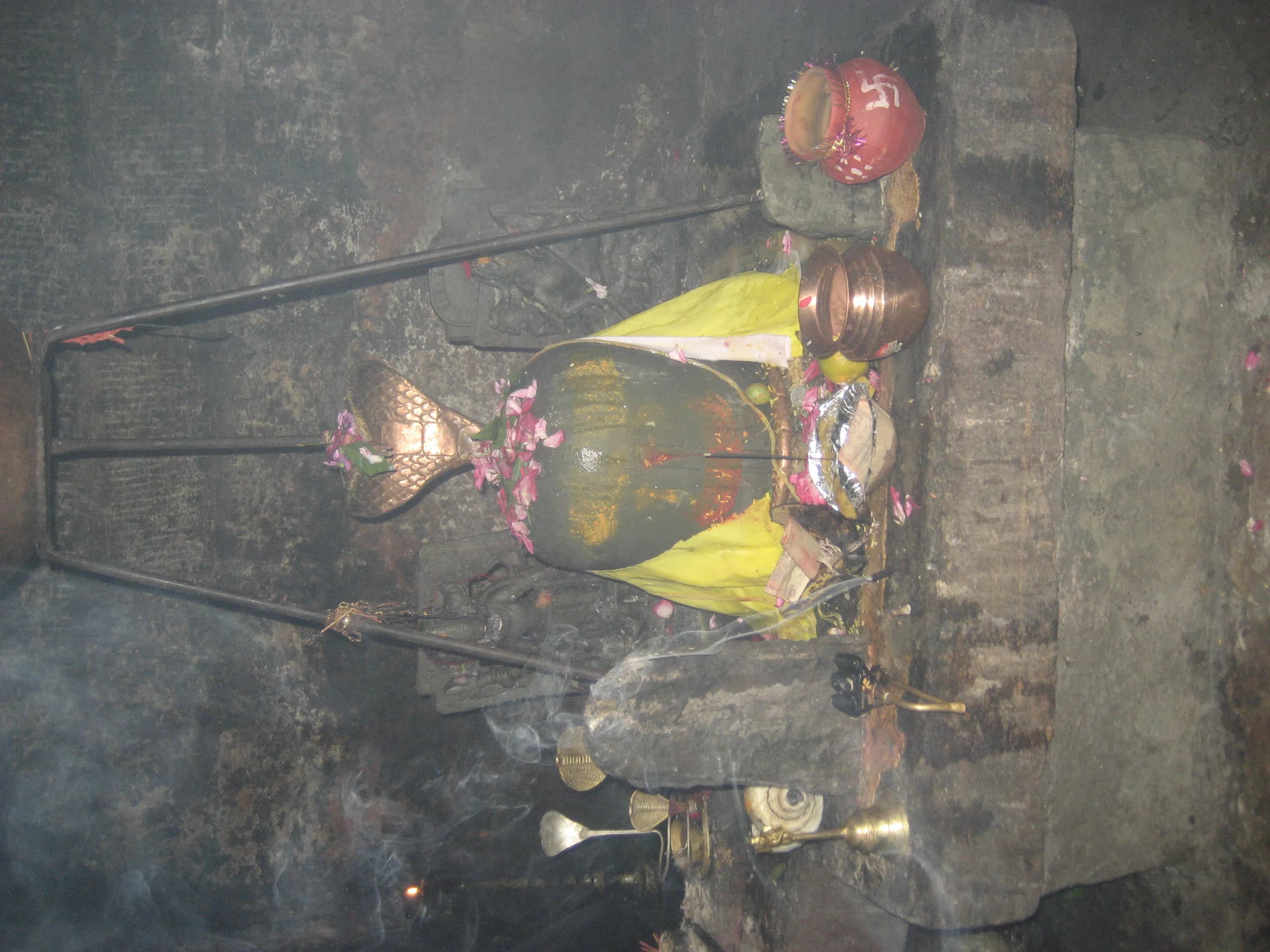 This prompt contains contradictory information. Dimapur is in Nagaland, not Rajasthan. A Rajasthani journalist wouldn't specialize in Nagaland's sites. Further, the prompt asks for a *Rajasthani* format, but for a site *outside* Rajasthan.
However, following the requested format as best as possible:
Shiv Temple Dimapur - Image 3