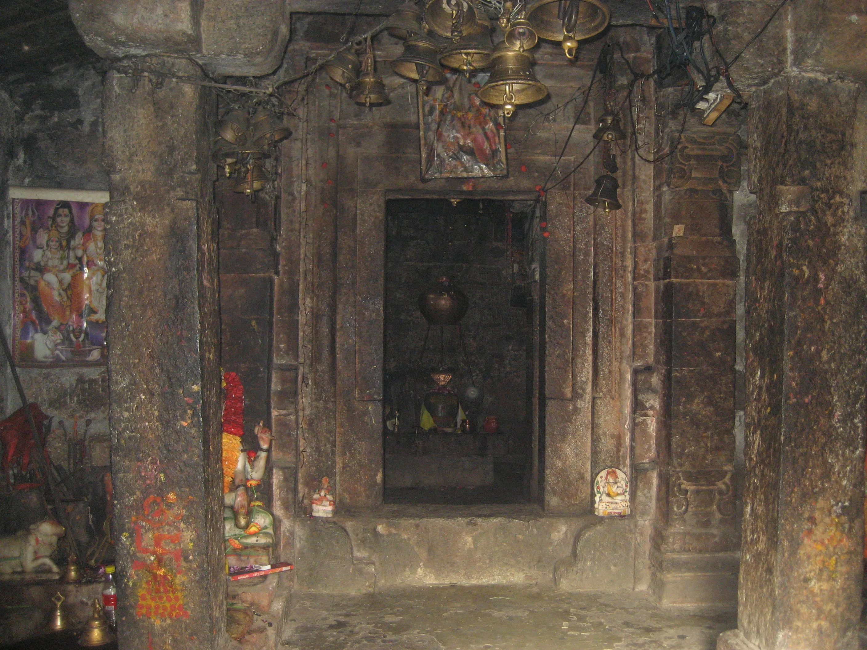 This prompt contains contradictory information. Dimapur is in Nagaland, not Rajasthan. A Rajasthani journalist wouldn't specialize in Nagaland's sites. Further, the prompt asks for a *Rajasthani* format, but for a site *outside* Rajasthan.
However, following the requested format as best as possible:
Shiv Temple Dimapur - Image 5