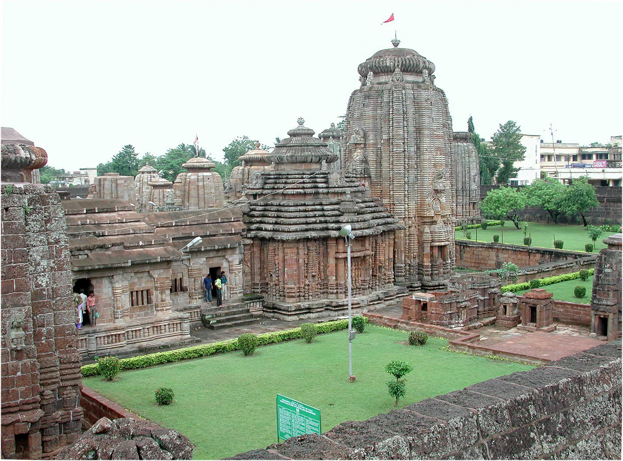 Lingaraj Temple Bhubaneswar - Image 1