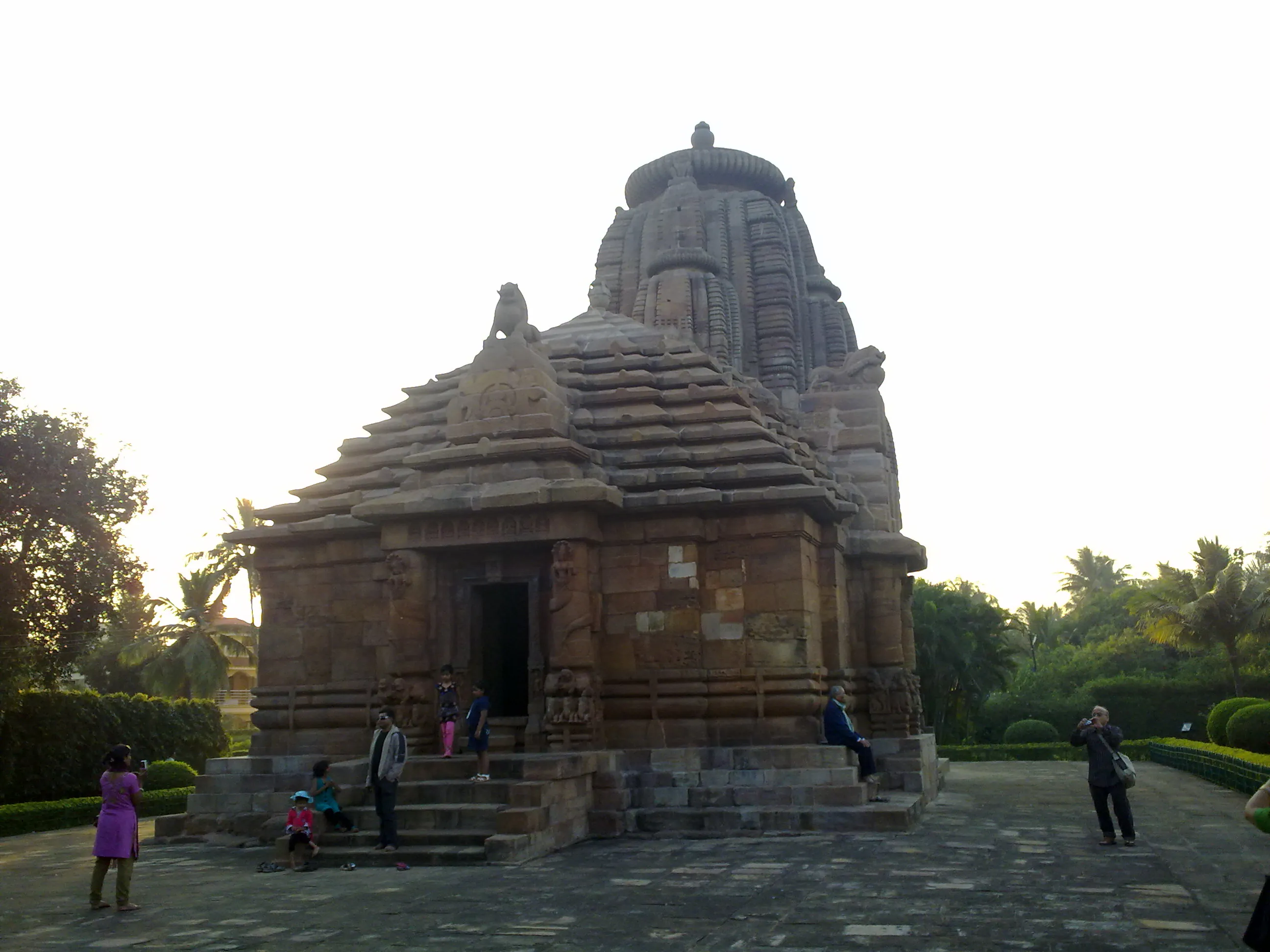 Rajarani Temple Bhubaneswar - Image 15