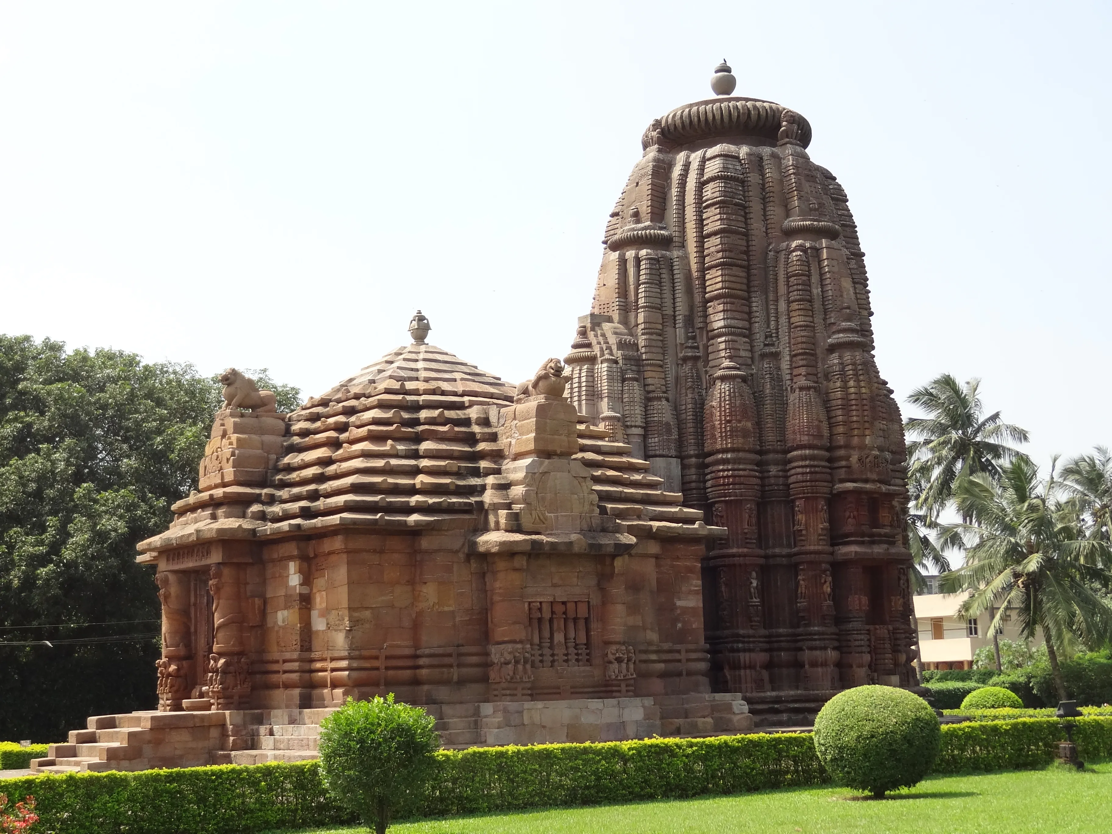 Rajarani Temple Bhubaneswar - Image 26