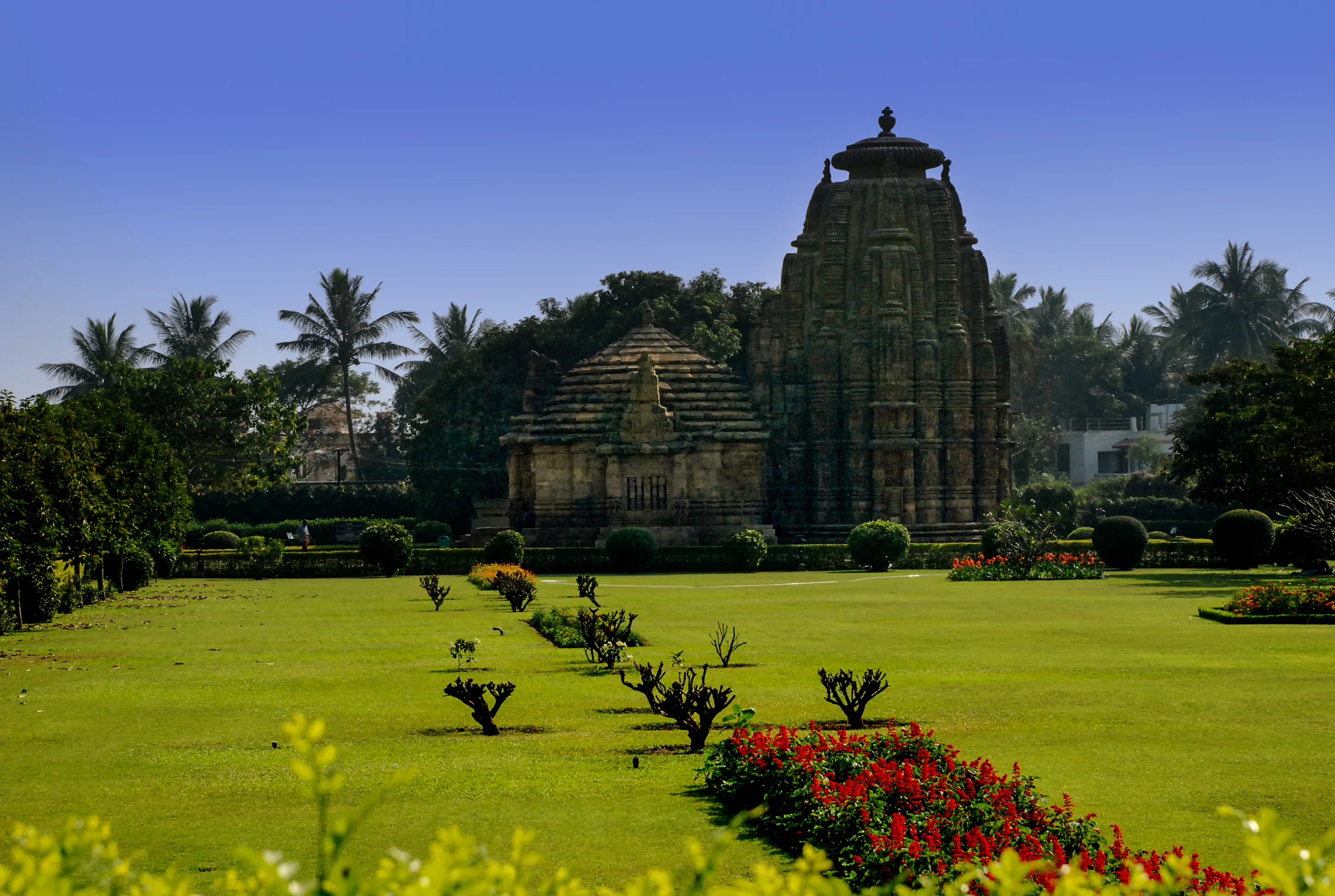Rajarani Temple Bhubaneswar - Image 34