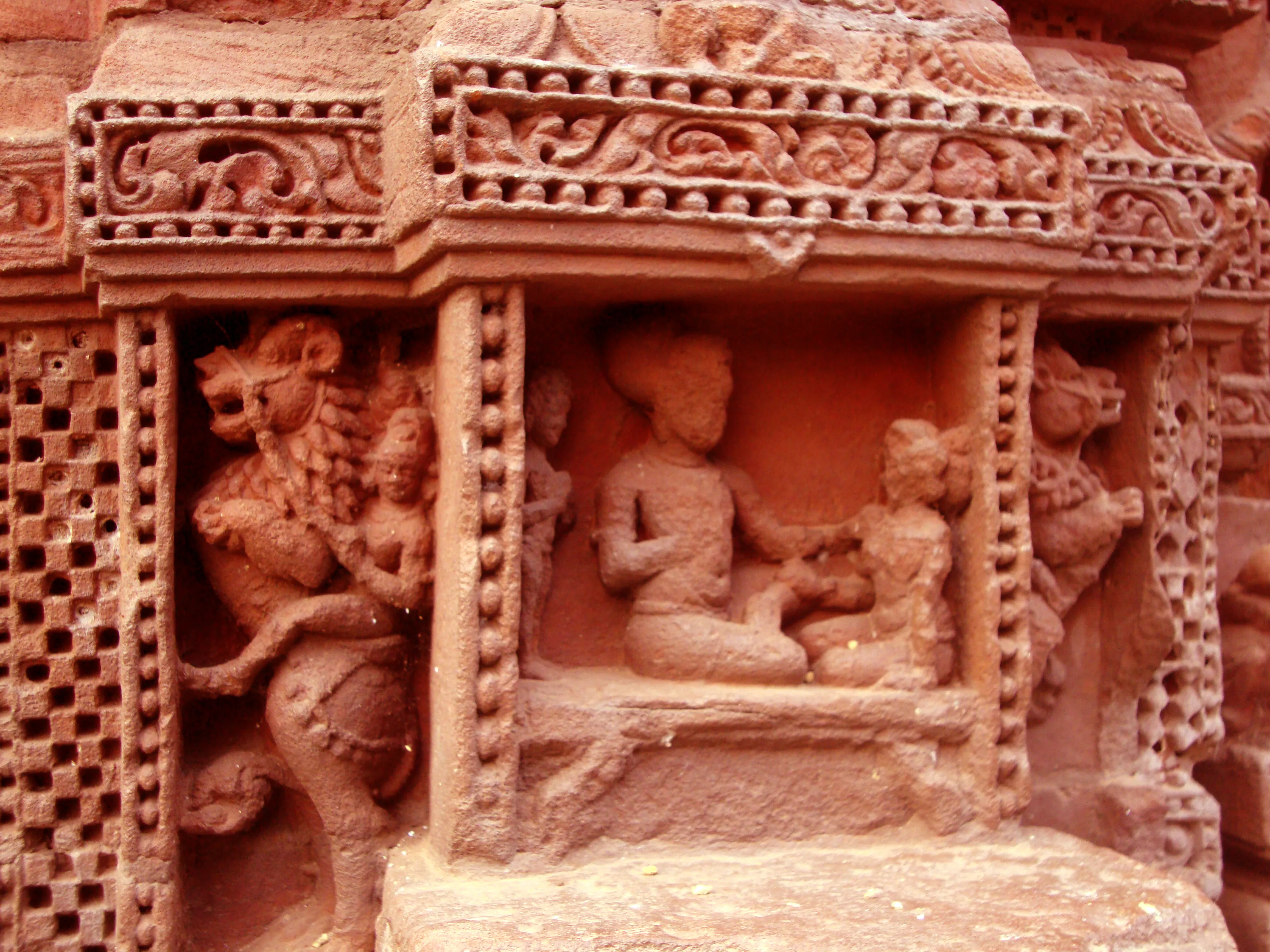 Rajarani Temple Bhubaneswar - Image 35