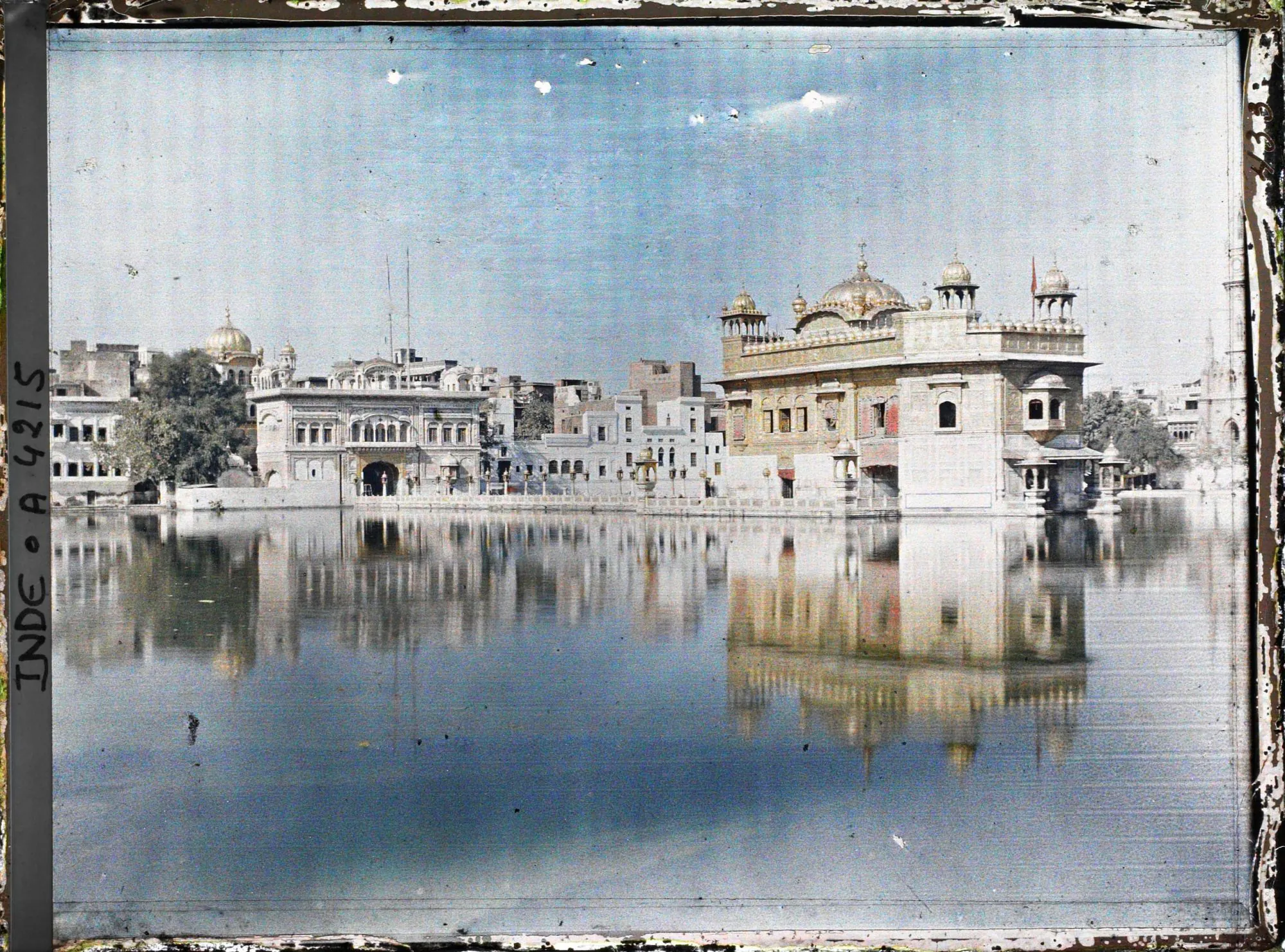Golden Temple Amritsar - Image 11