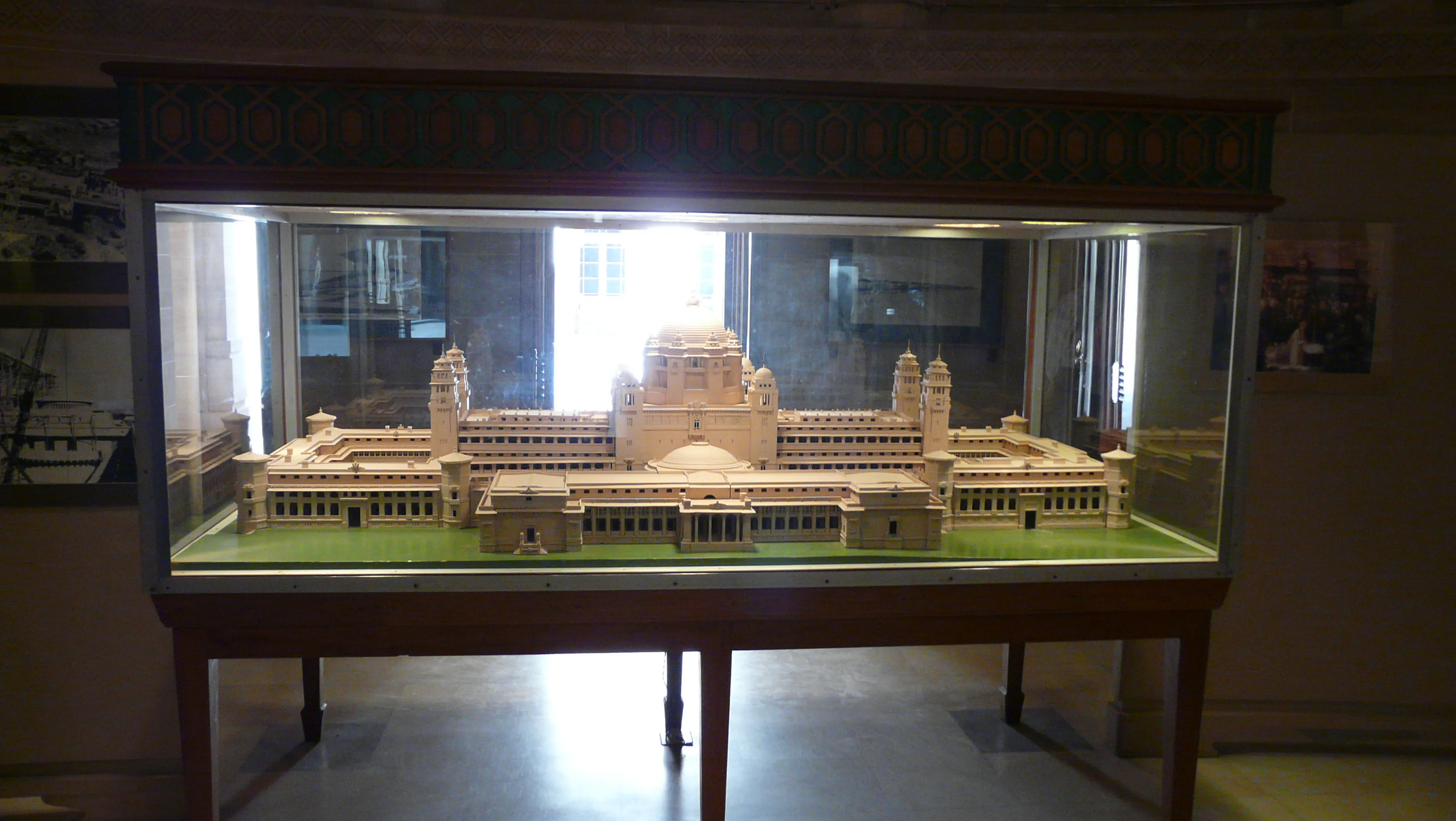 Umaid Bhawan Palace Jodhpur - Image 17