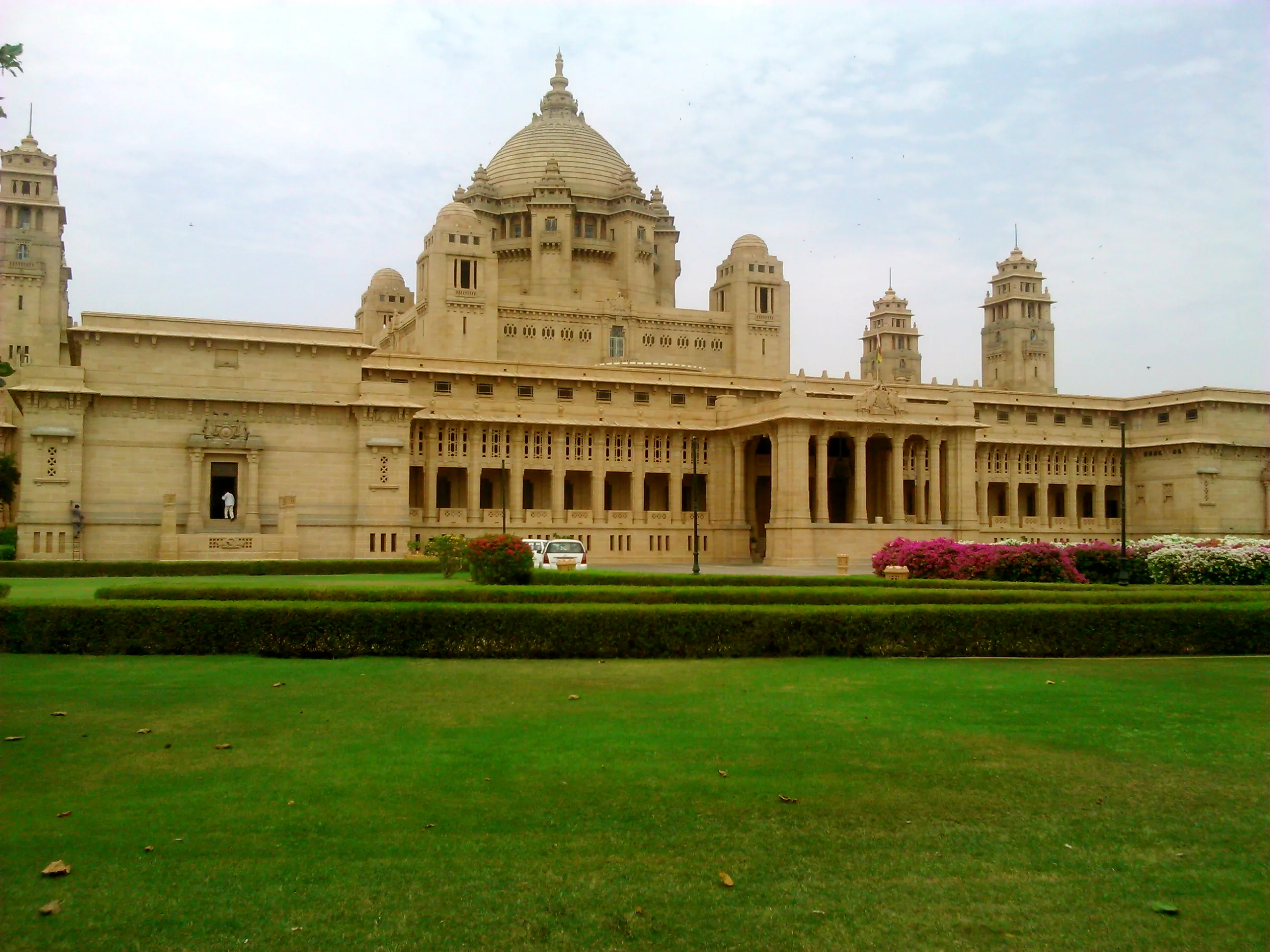 Umaid Bhawan Palace Jodhpur - Image 19