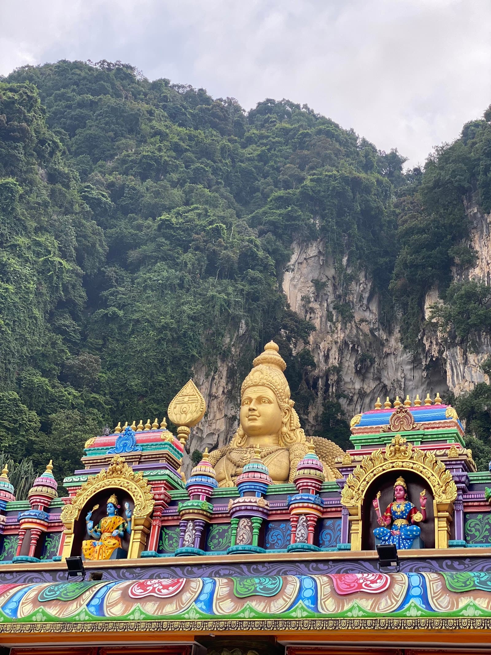 Volunteer at Batu Caves Sri Subramaniar Swamy Temple Selangor