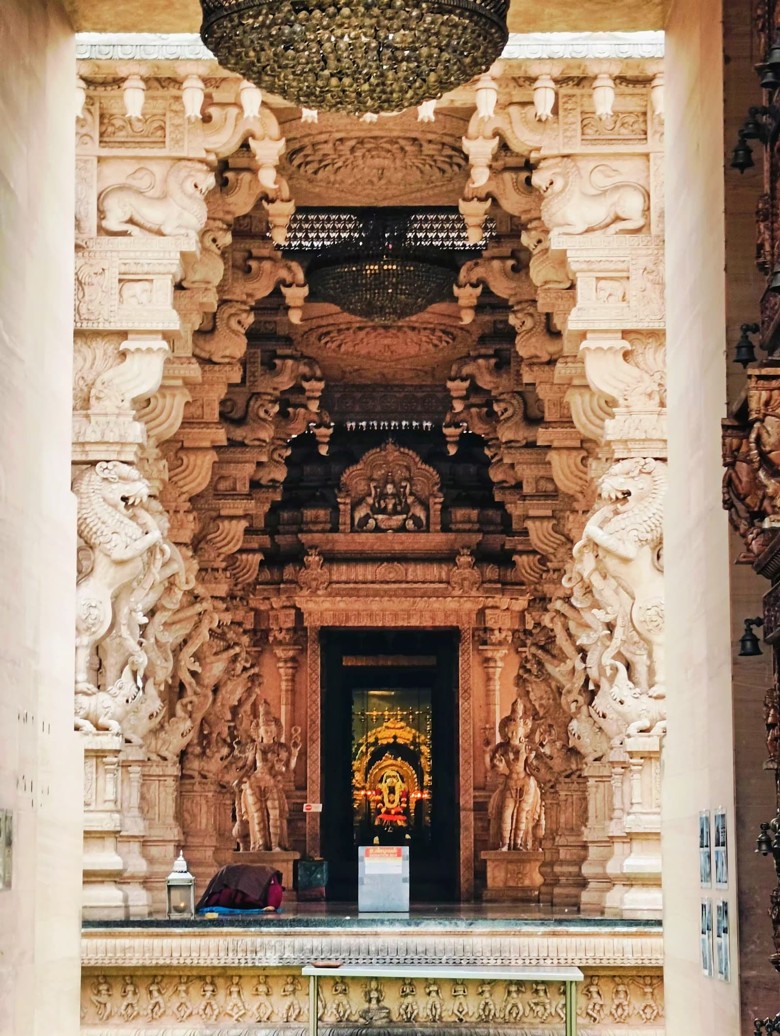 Volunteer at Sri Shakti Devasthanam Bukit Rotan Selangor