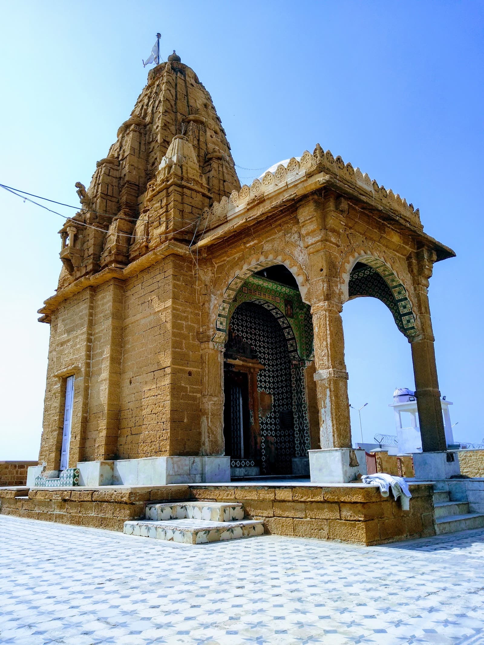 Varun Dev Temple Manora Karachi temple in Manora Island, Karachi, Sindh Province, Pakistan, Sindh - Sindhi Hindu Temple architecture style, Nagara architecture style, Maritime architecture style, Vedic architecture style (Chola Period) - thumbnail