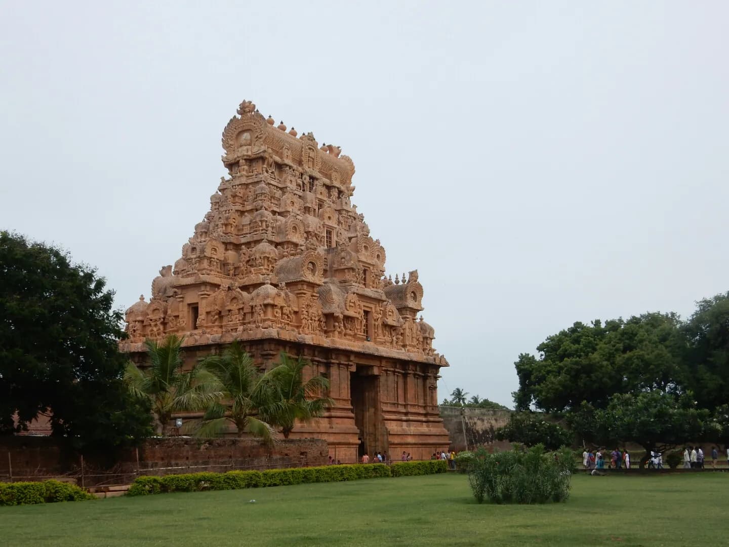 Brihadeeswarar Temple Thanjavur - Image 3