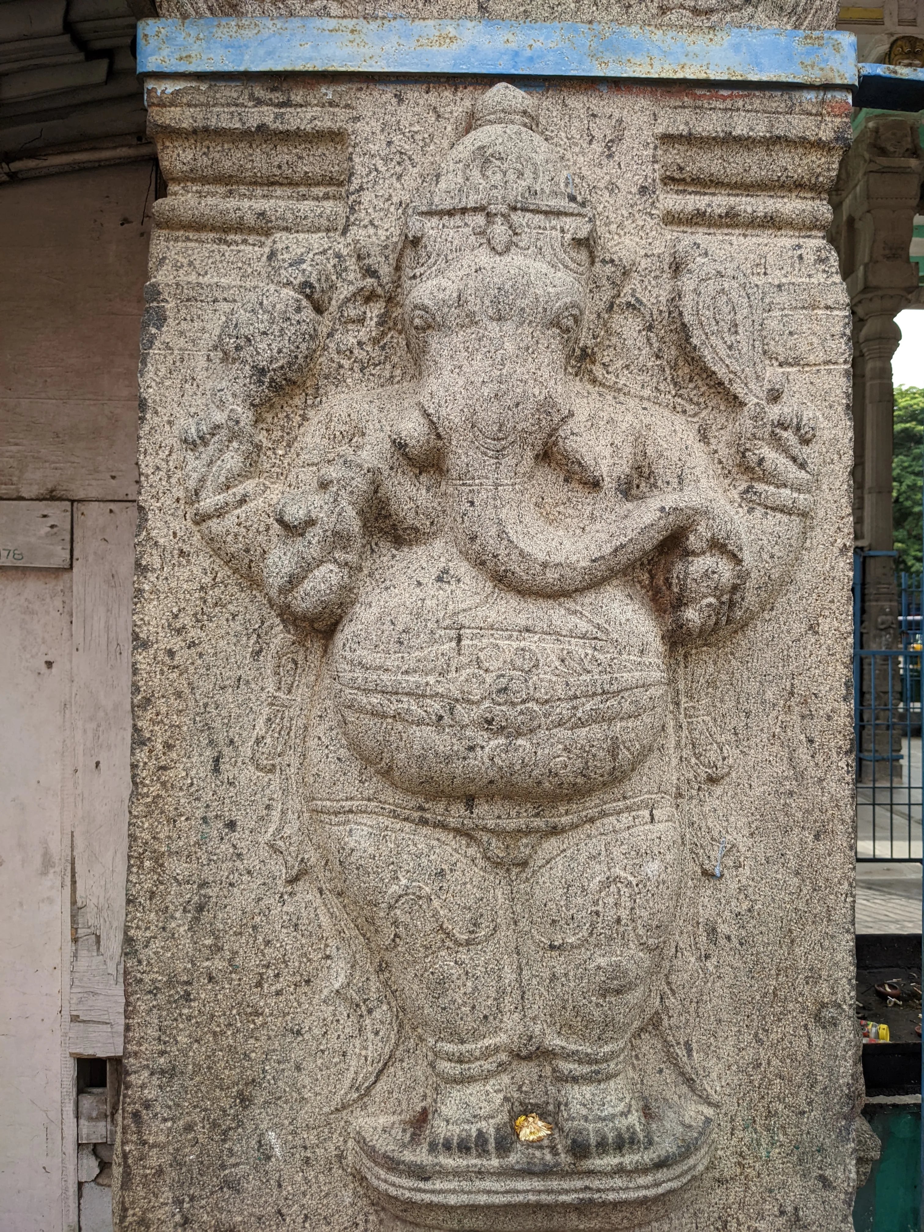 Ekambareswarar Temple Kanchipuram - Image 23