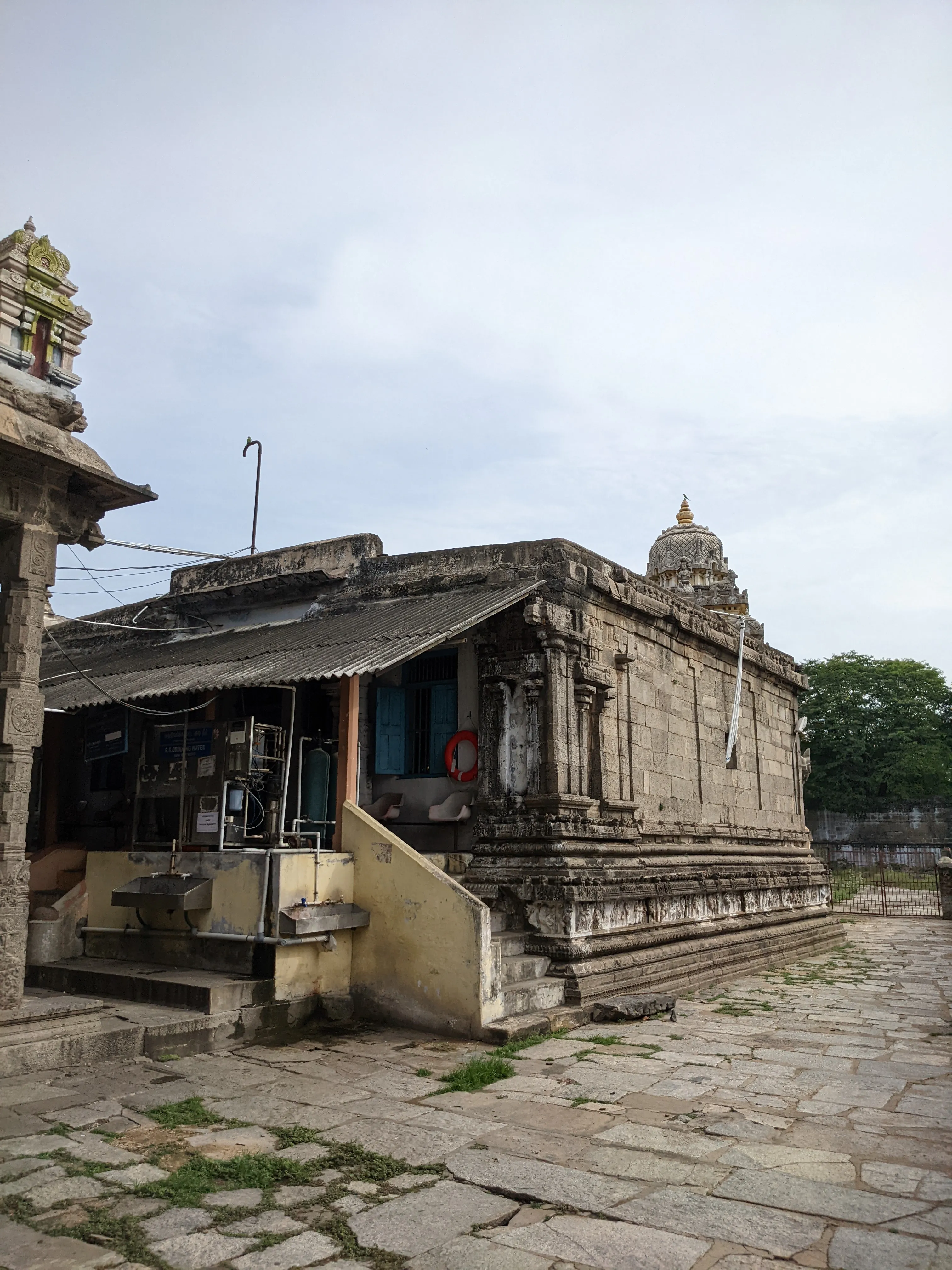 Ekambareswarar Temple Kanchipuram - Image 22