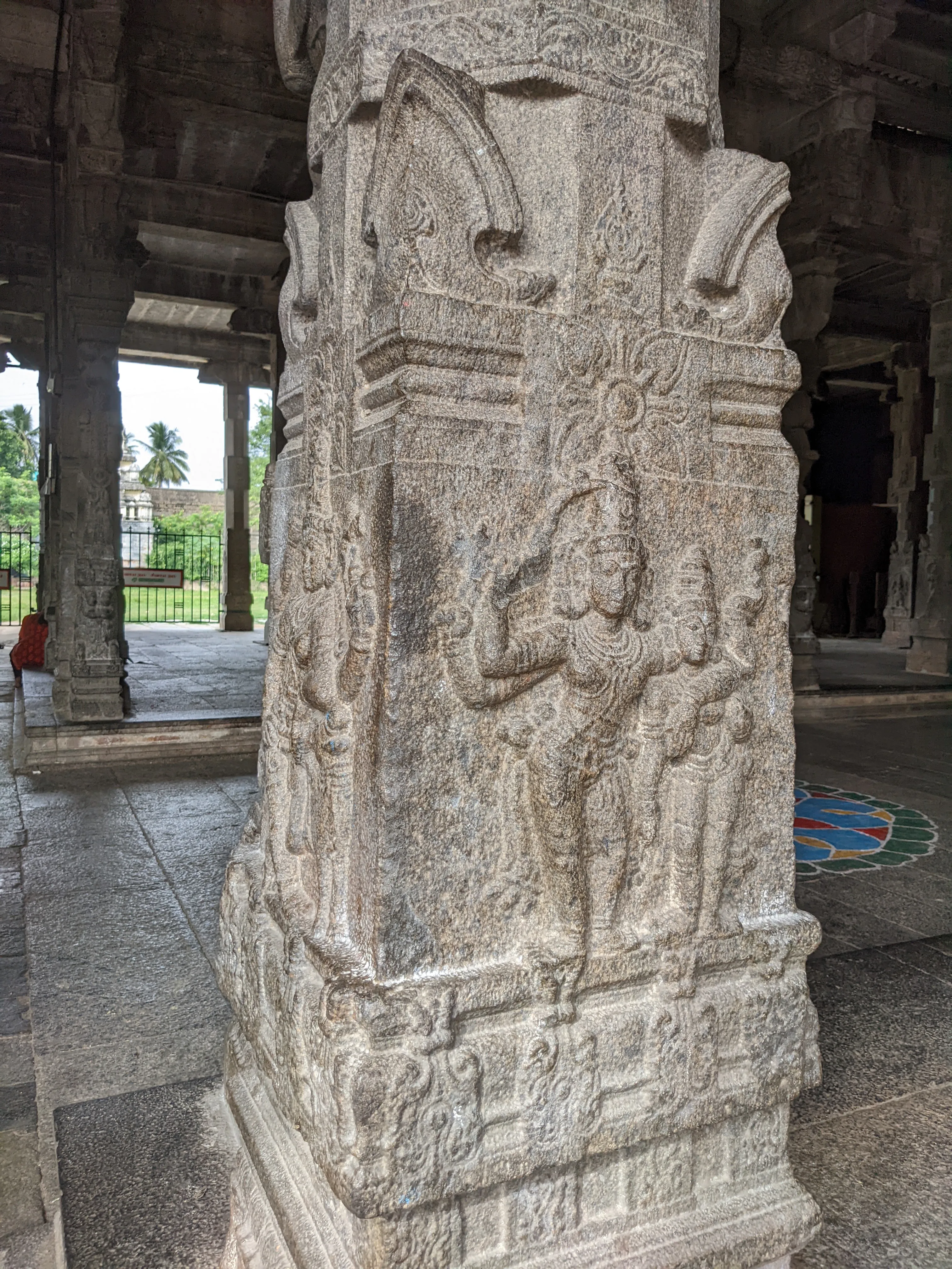 Ekambareswarar Temple Kanchipuram - Image 21