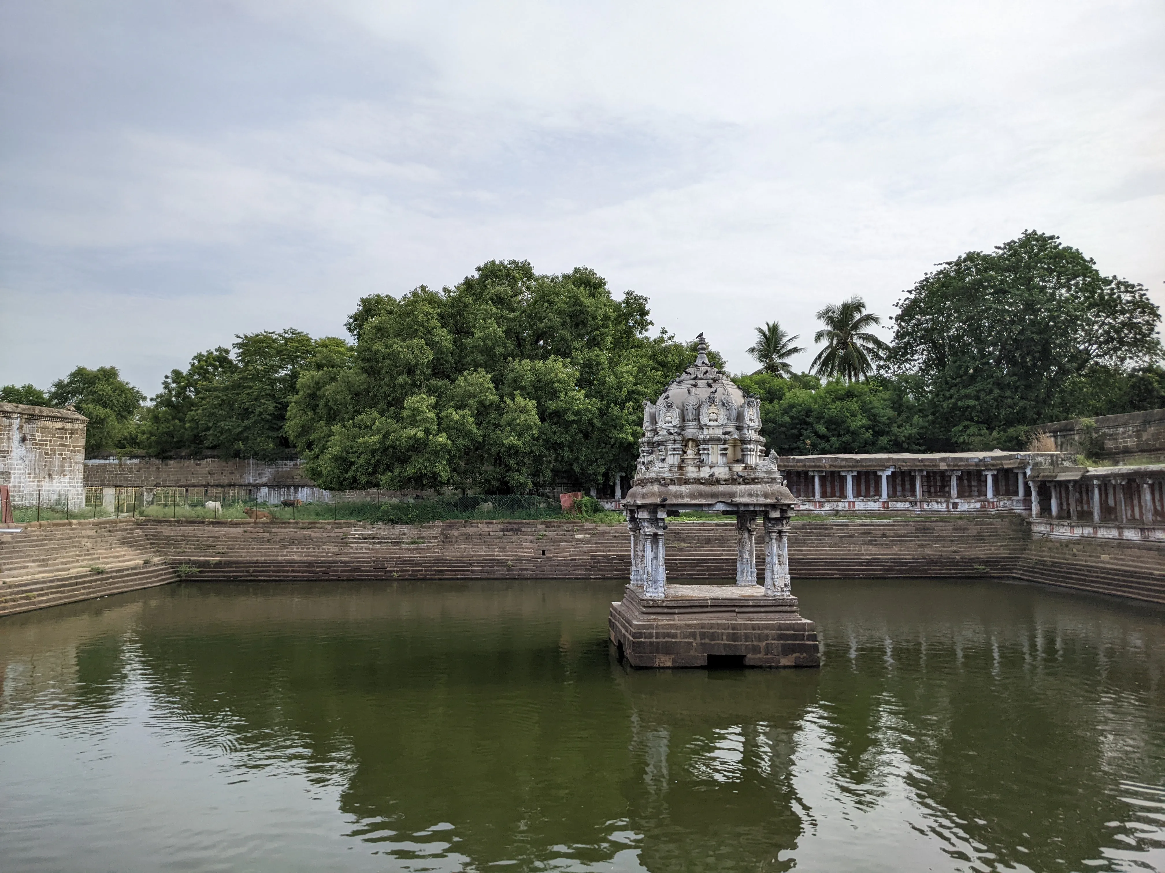 Ekambareswarar Temple Kanchipuram - Image 26