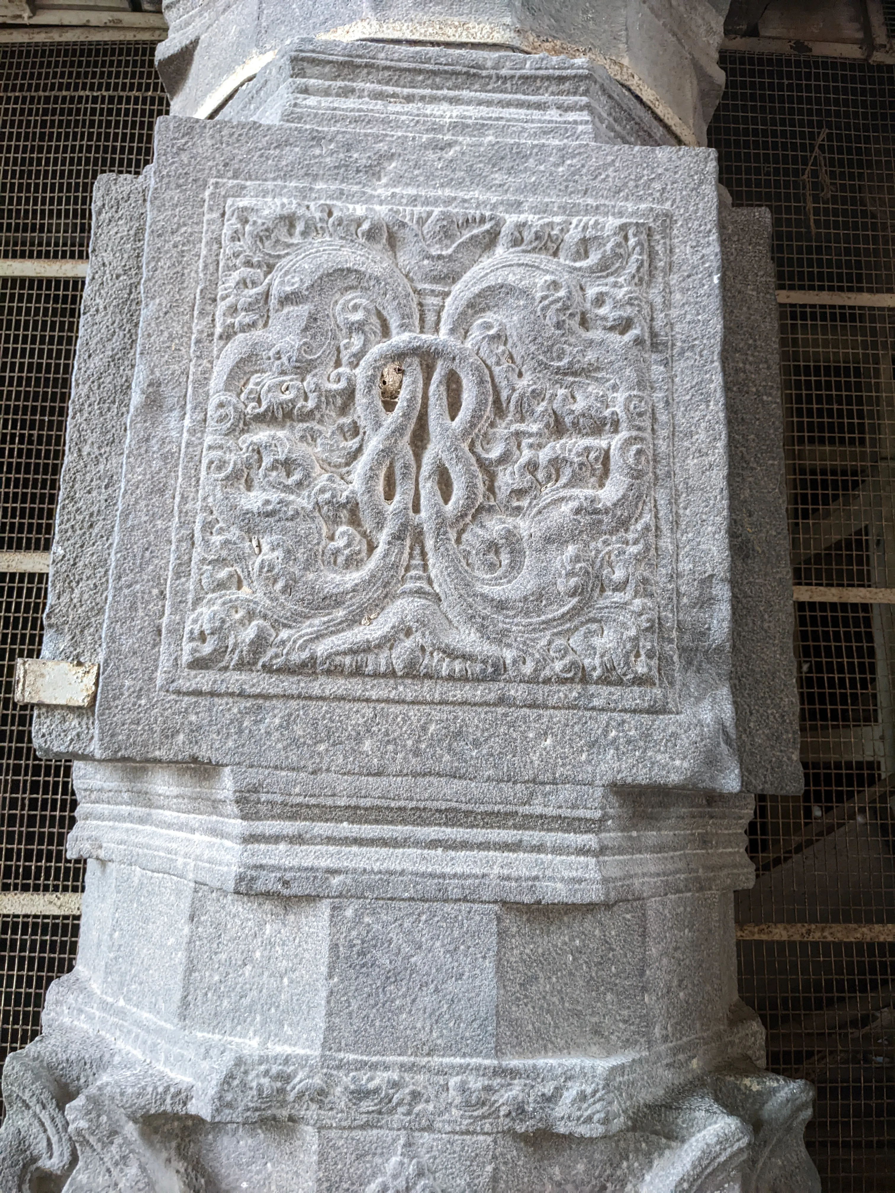 Ekambareswarar Temple Kanchipuram - Image 35