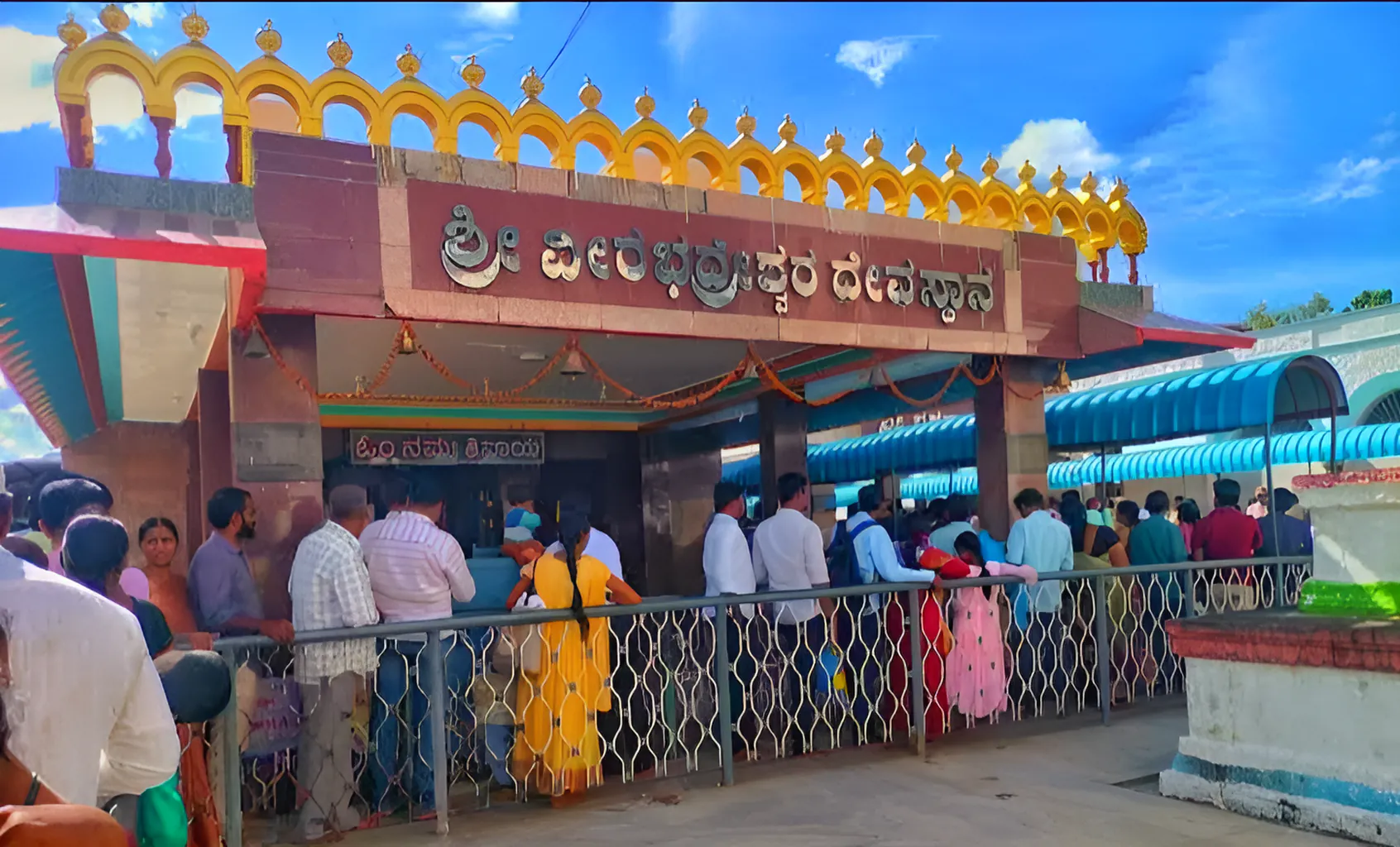 Bhadrakali Temple Warangal - Image 11