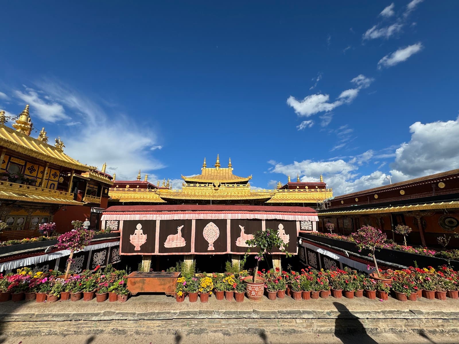 Ramoche Temple Lhasa Tibet monument in Lhasa, Tibet, Tibet - Pala-Tibetan architecture style, Pala architecture style, Vihara architecture style, Indic Cosmological architecture style (Pala Period) - thumbnail