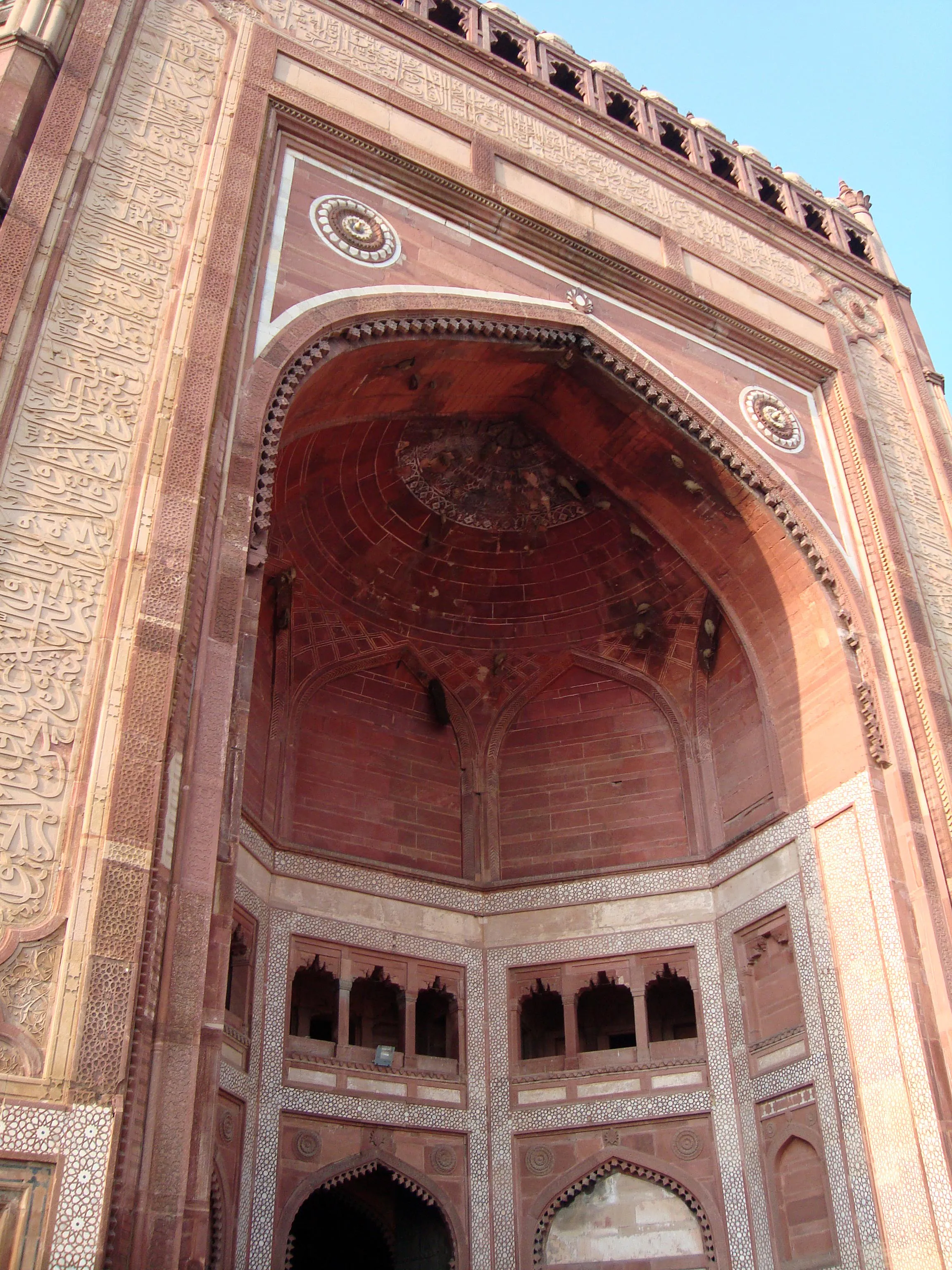 Buland Darwaza Fatehpur Sikri - Image 16